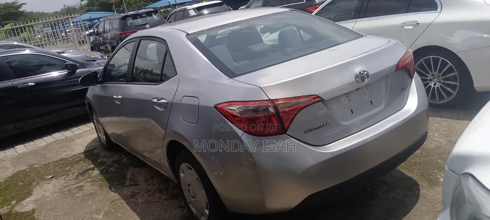 Toyota Corolla 2017 Silver