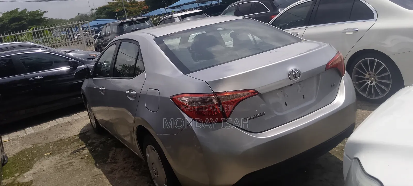 Toyota Corolla 2017 Silver