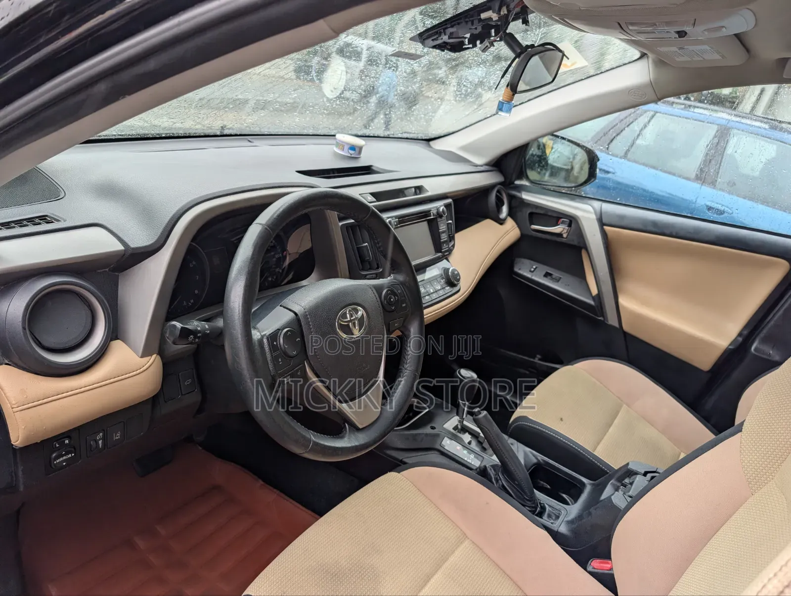 Toyota RAV4 XLE 4dr SUV AWD (2.5L 4cyl 6A) 2018 Black