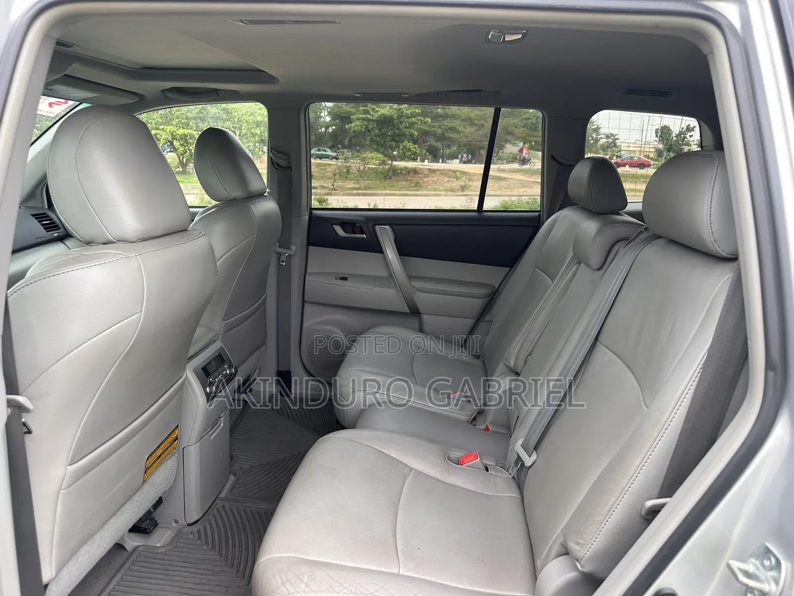 Toyota Highlander Sport 2010 Silver