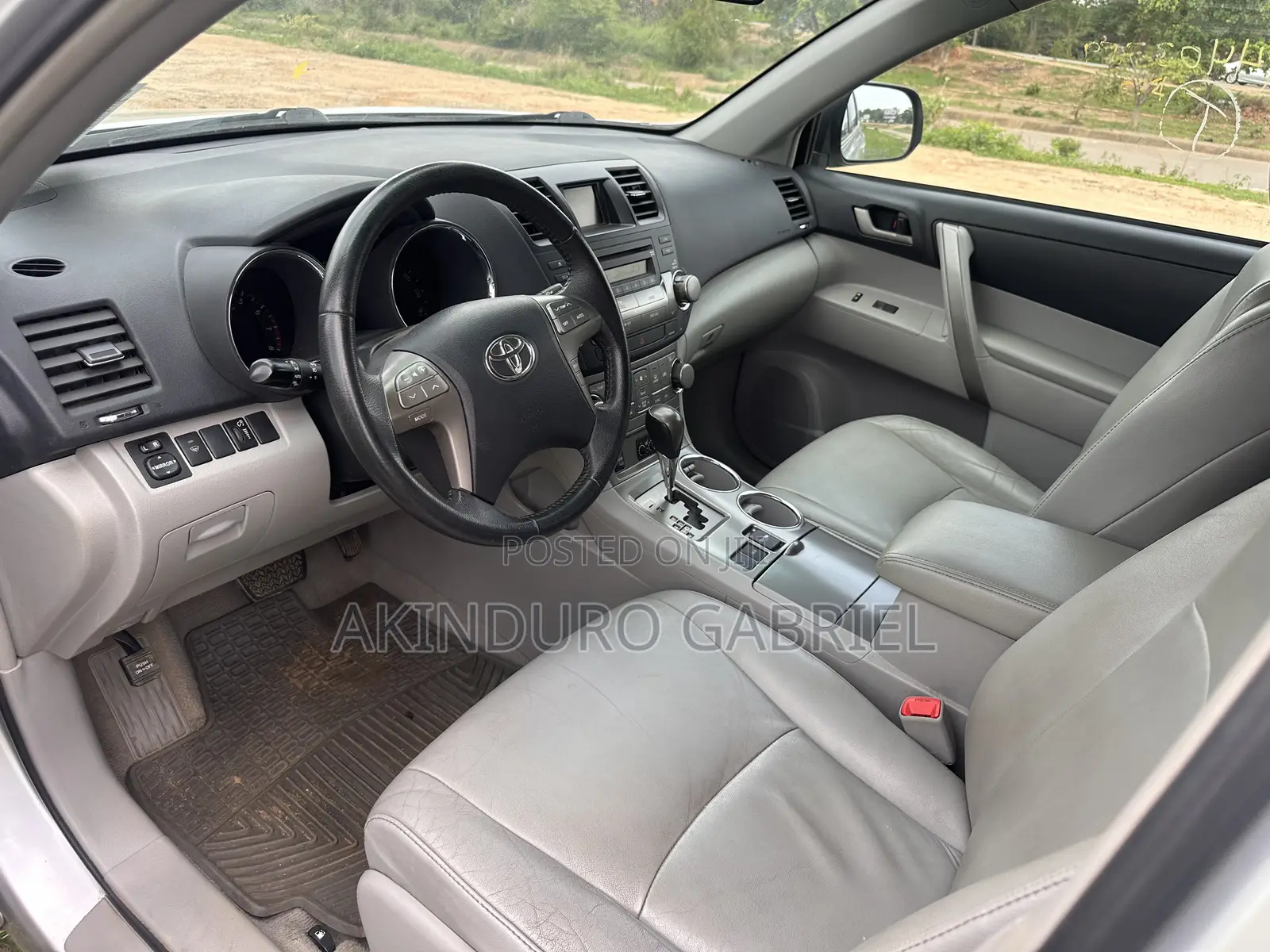 Toyota Highlander Sport 2010 Silver