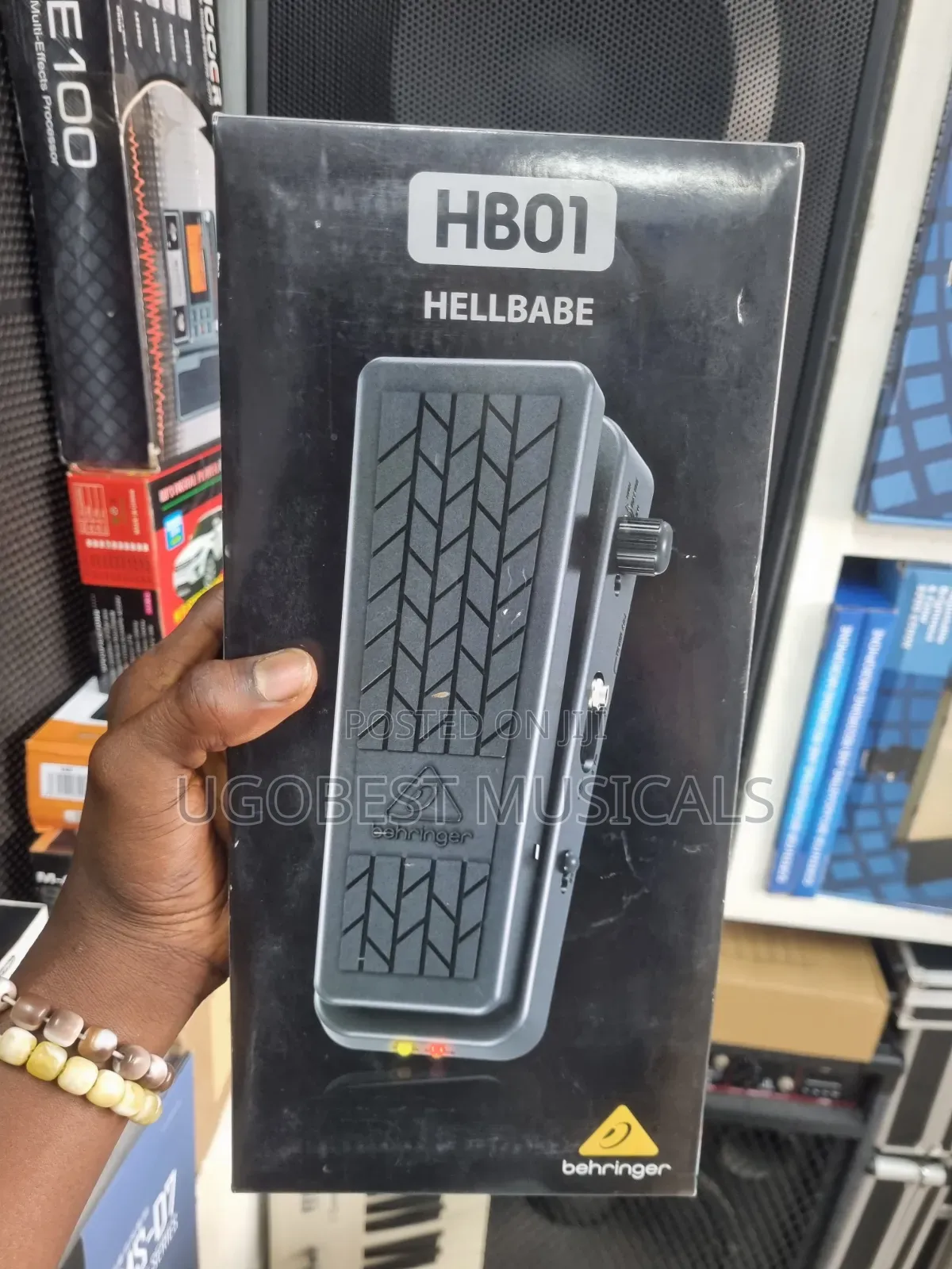 Behringer Hellbabe Hb01 Ultimate Wah-wah Pedal With Optical Control