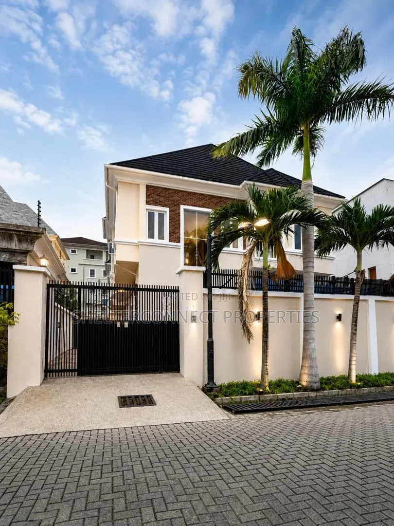 5bdrm Duplex in Ikoyi S.W for rent