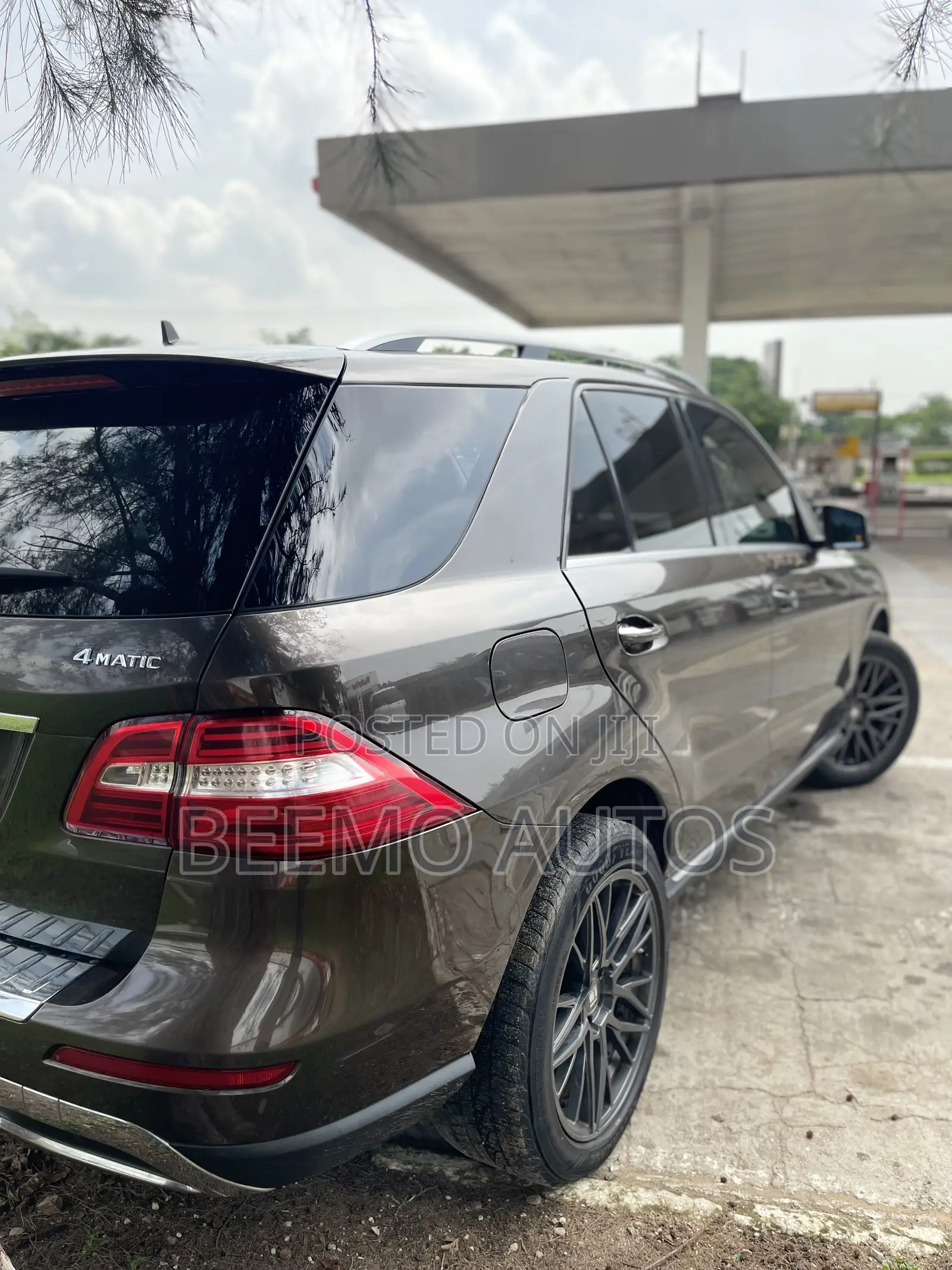 Mercedes-Benz M Class ML350 4MATIC 4dr SUV AWD (3.5L 6cyl 7A) 2015