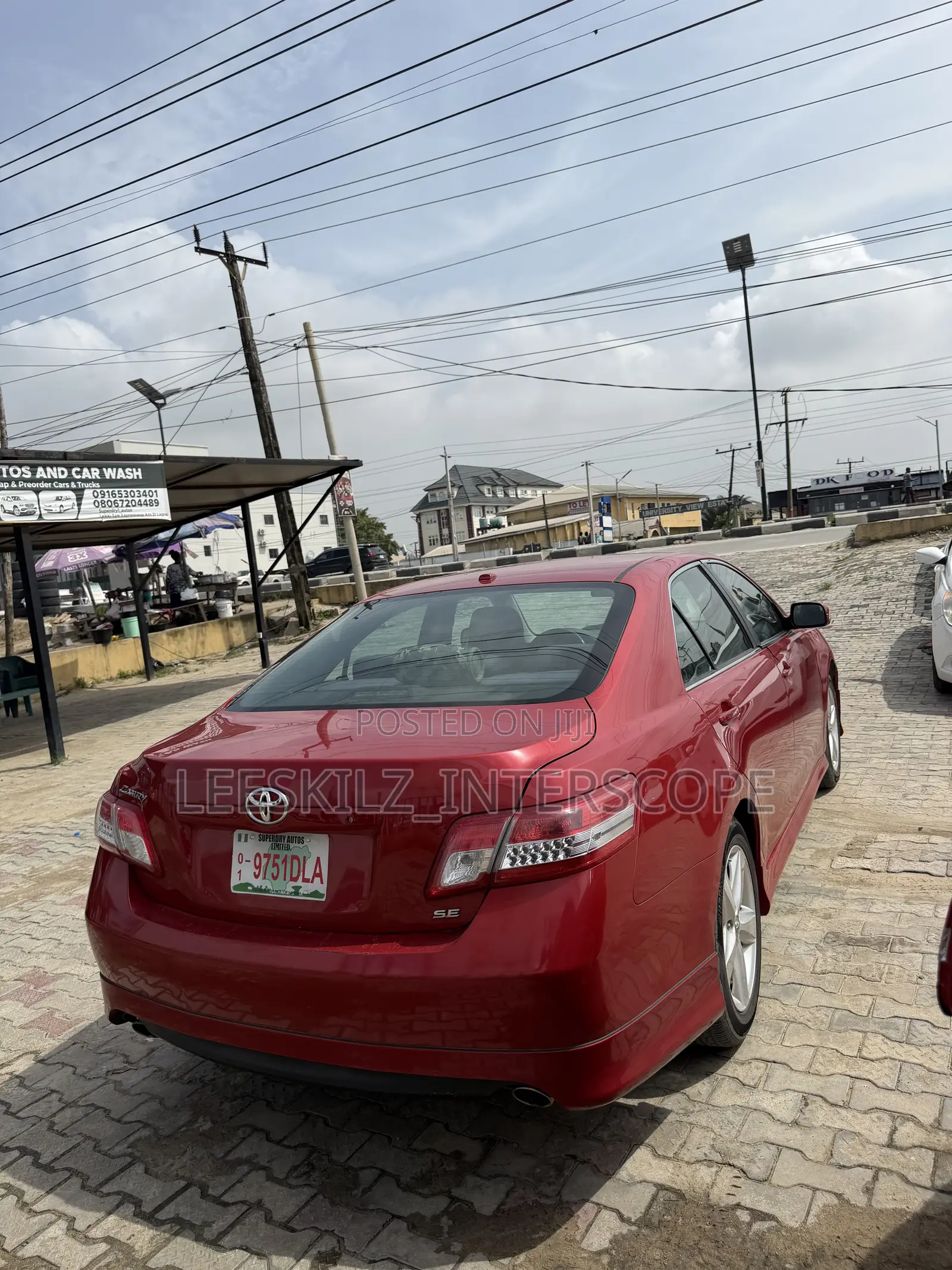 Toyota Camry SE 4dr Sedan (2.5L 4cyl 6AM) 2010 Red