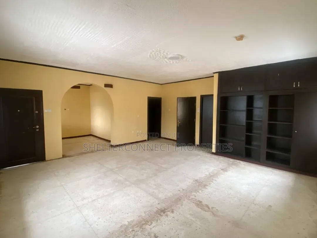 5bdrm Duplex in Lekki Phase 1 for rent