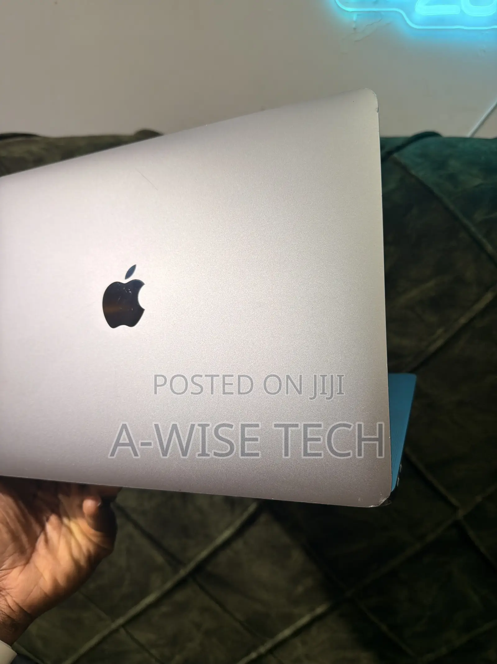 Laptop Apple MacBook Pro 2017 8GB Intel Core i5 SSD 256GB