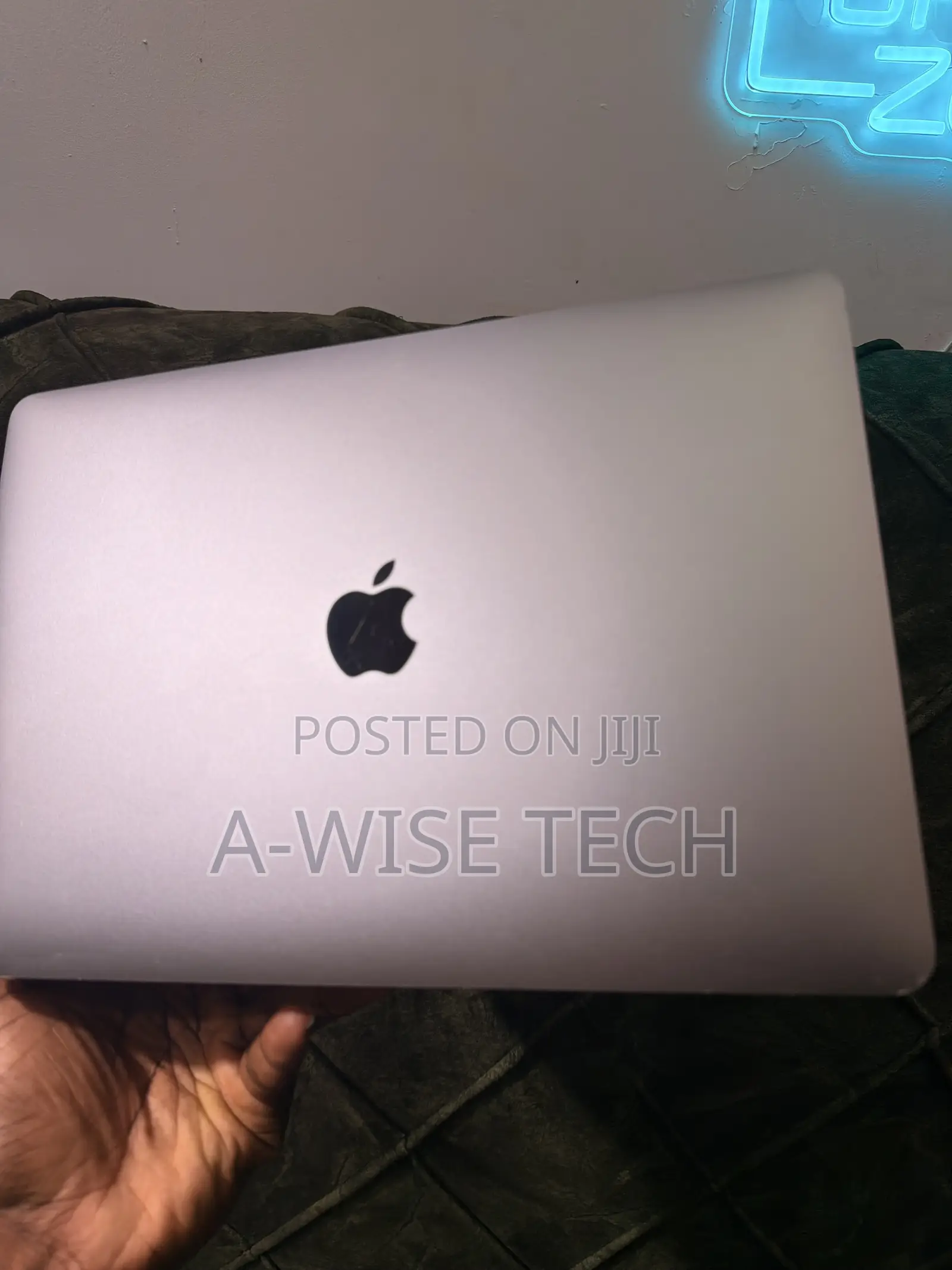 Laptop Apple MacBook Pro 2017 8GB Intel Core i5 SSD 256GB