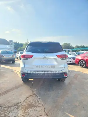 Toyota Highlander 2018 White