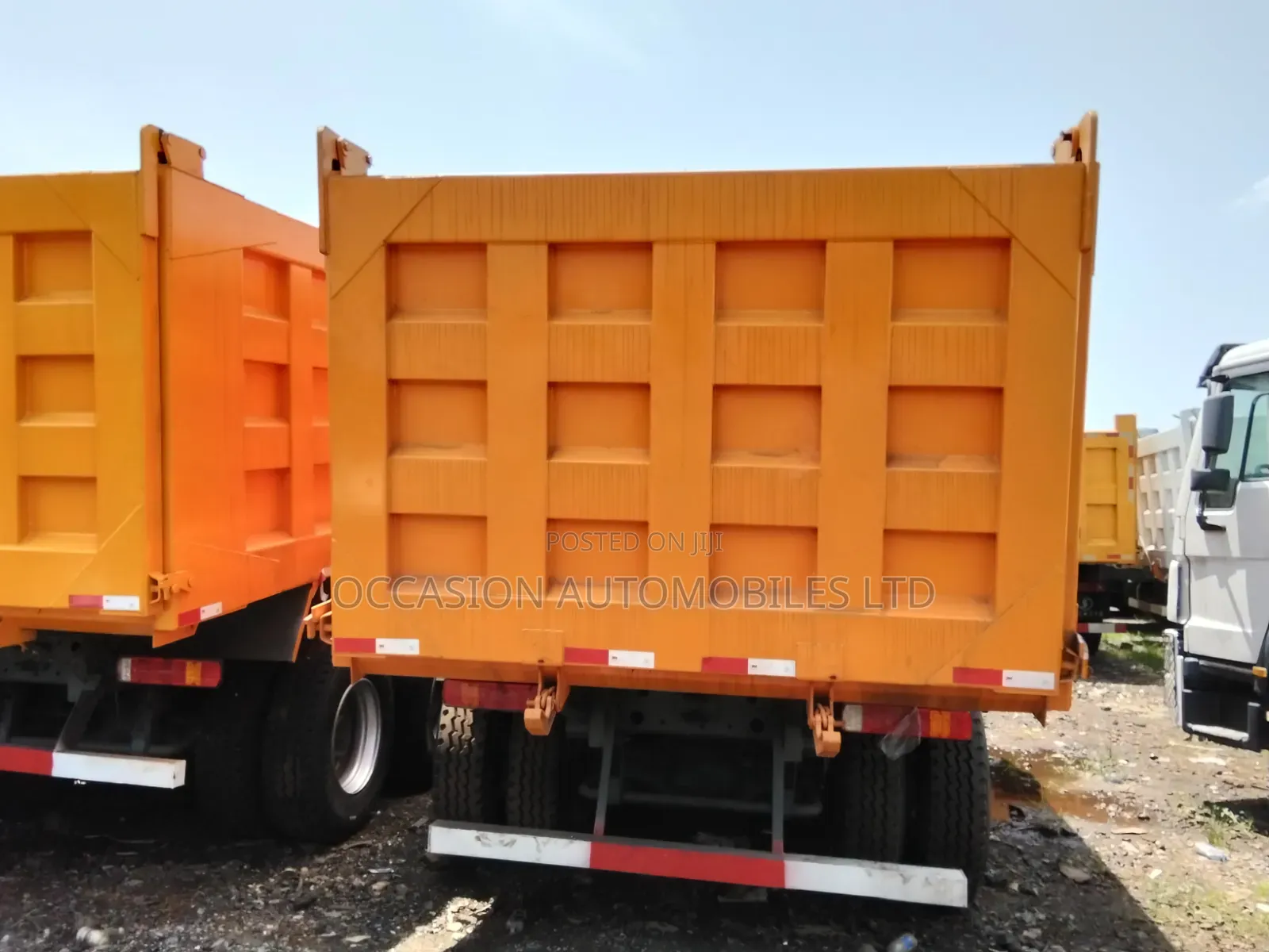 Howo Dump Truck 2016 Orange