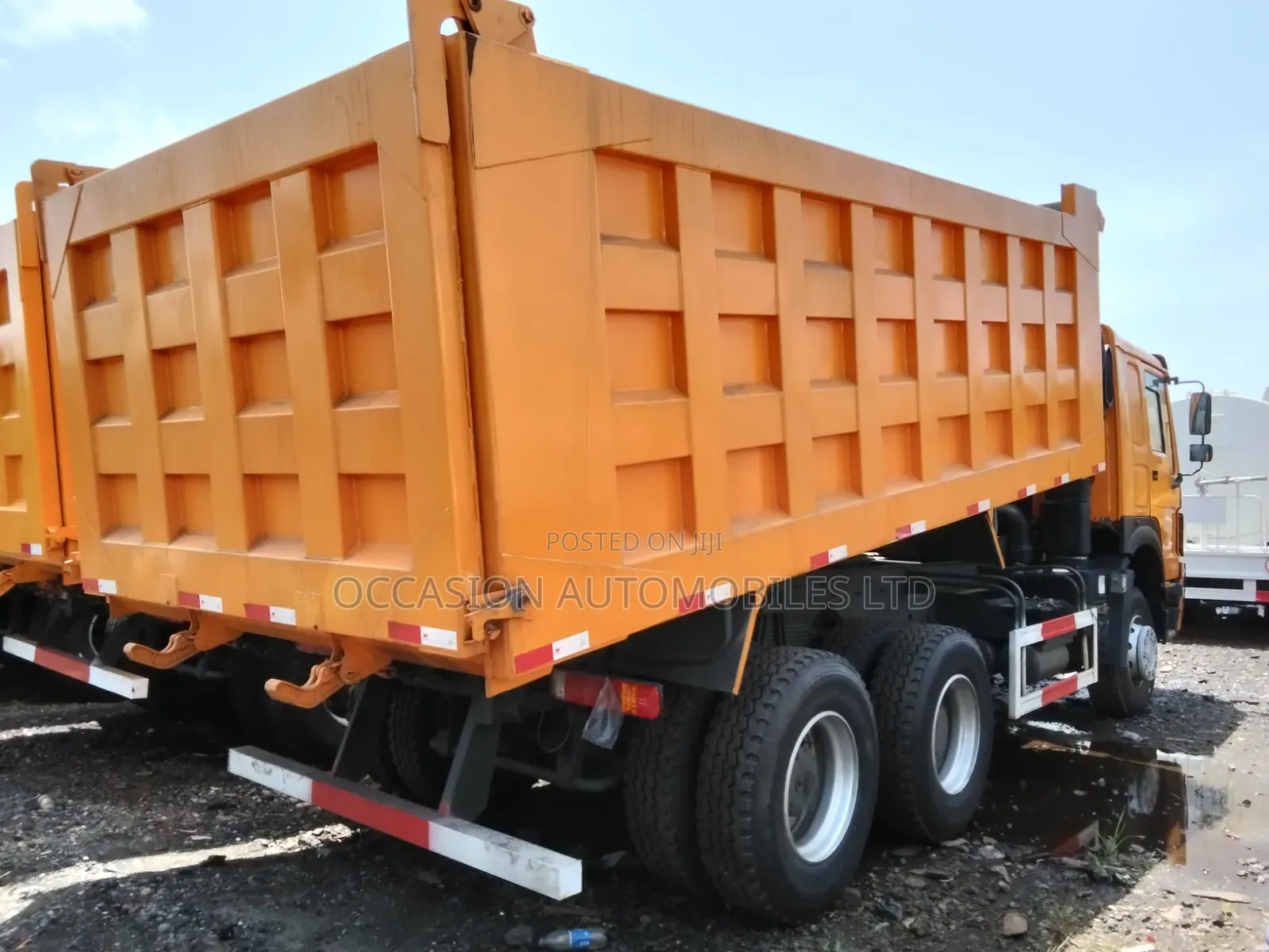 Howo Dump Truck 2016 Orange