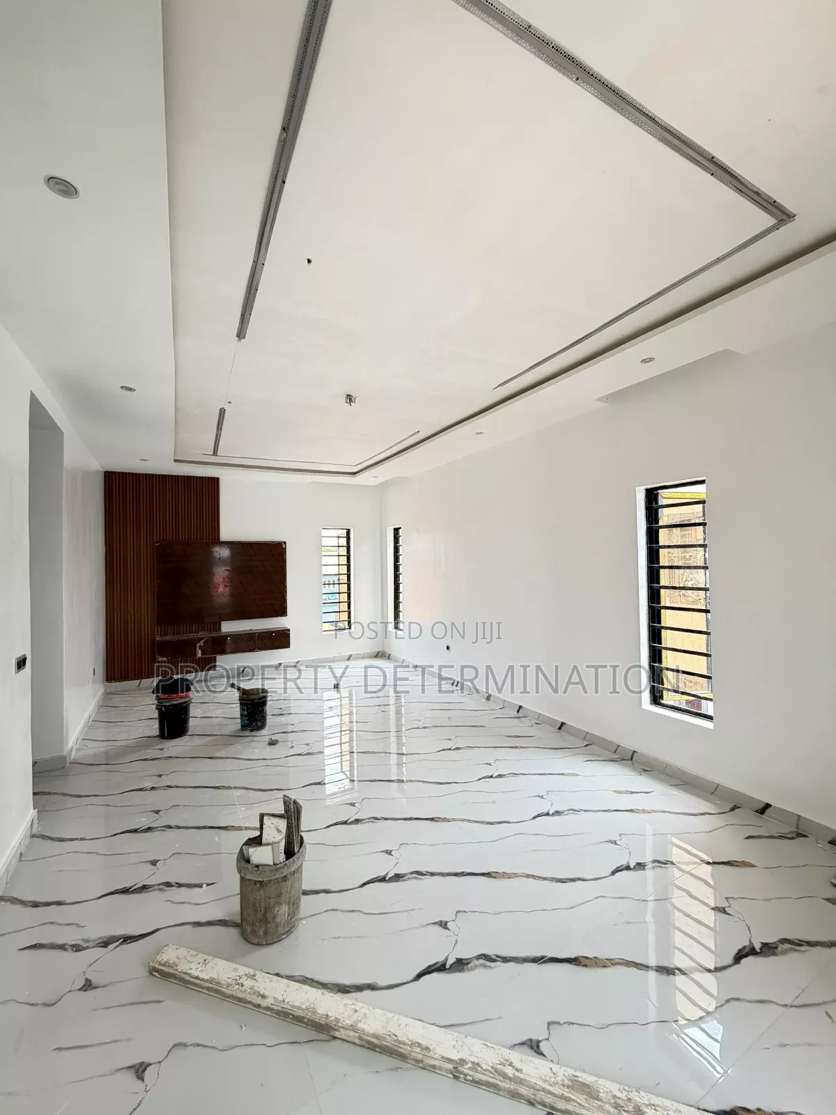 Furnished 5bdrm Duplex in GRA Phase 1 for sale
