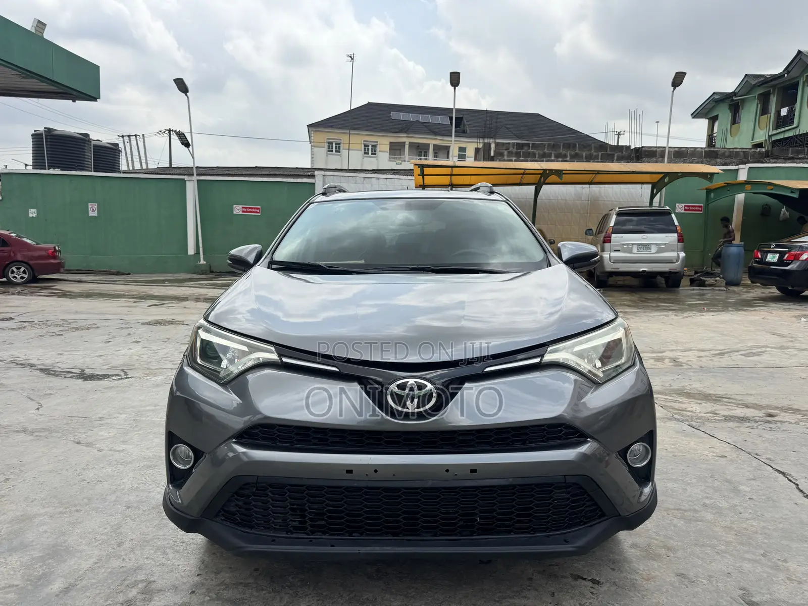 Toyota RAV4 Limited 4dr SUV AWD (2.5L 4cyl 6A) 2014 Gray