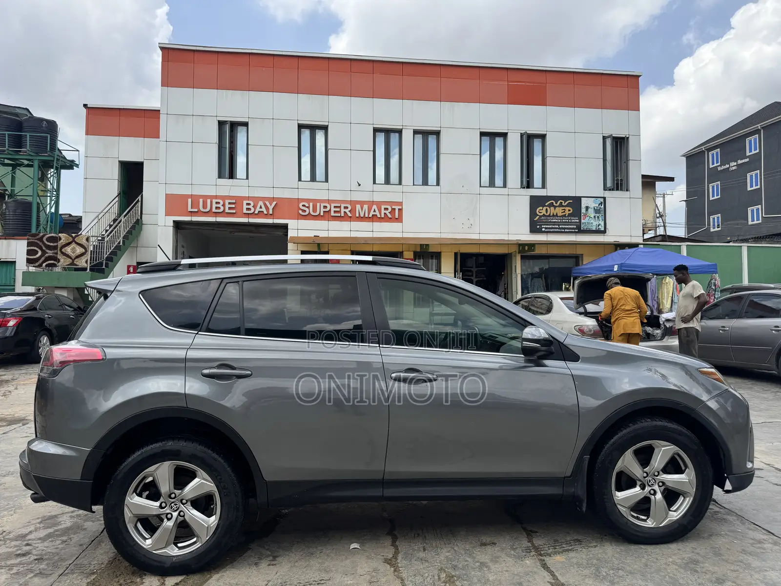 Toyota RAV4 Limited 4dr SUV AWD (2.5L 4cyl 6A) 2014 Gray