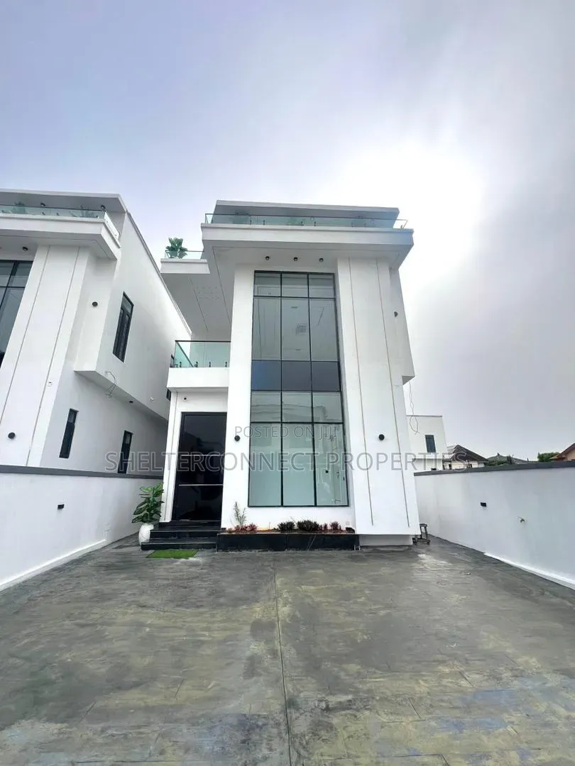 5bdrm Duplex in Lekki Expressway for sale
