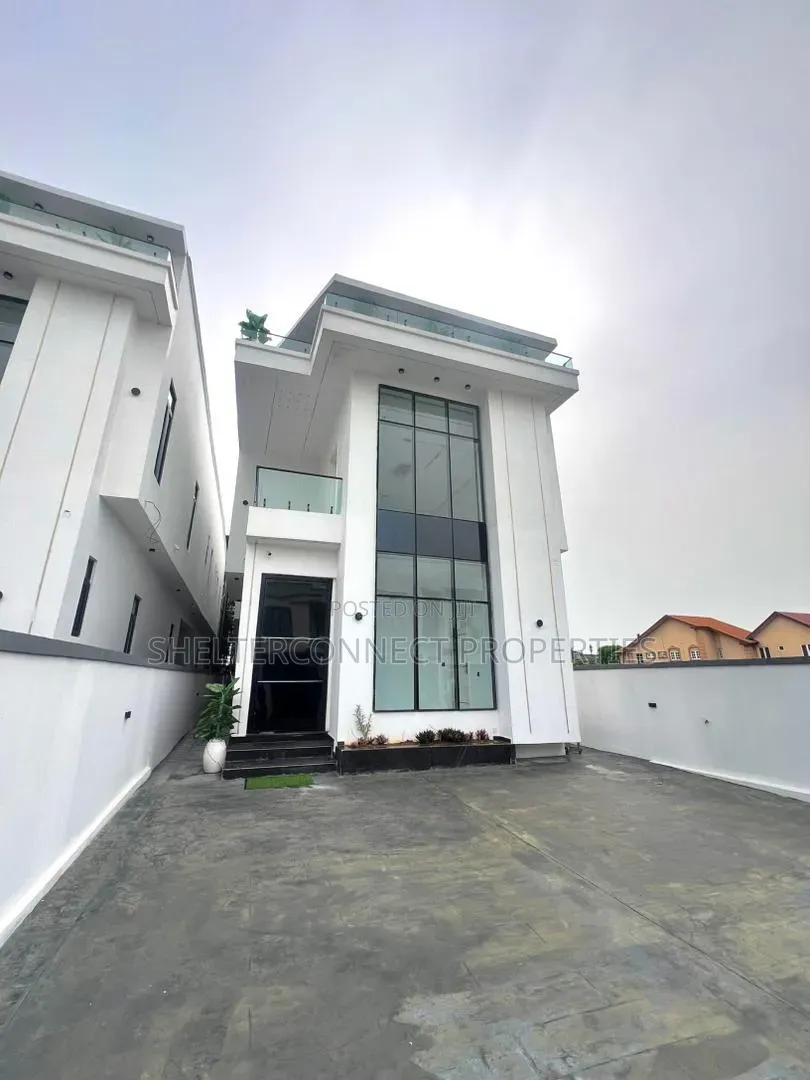 5bdrm Duplex in Lekki Expressway for sale