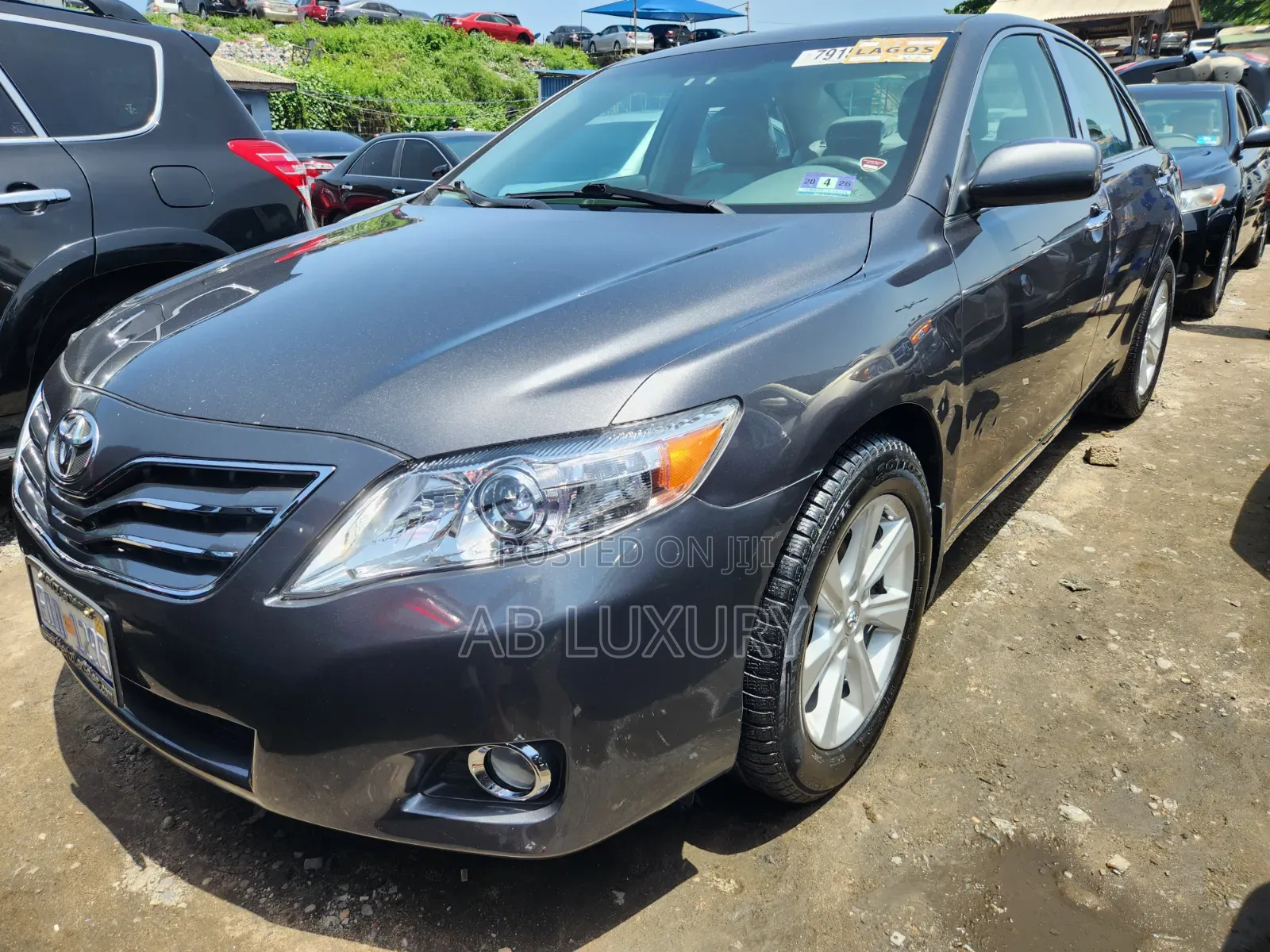 Toyota Camry LE 4dr Sedan (2.5L 4cyl 6AM) 2010 Gray