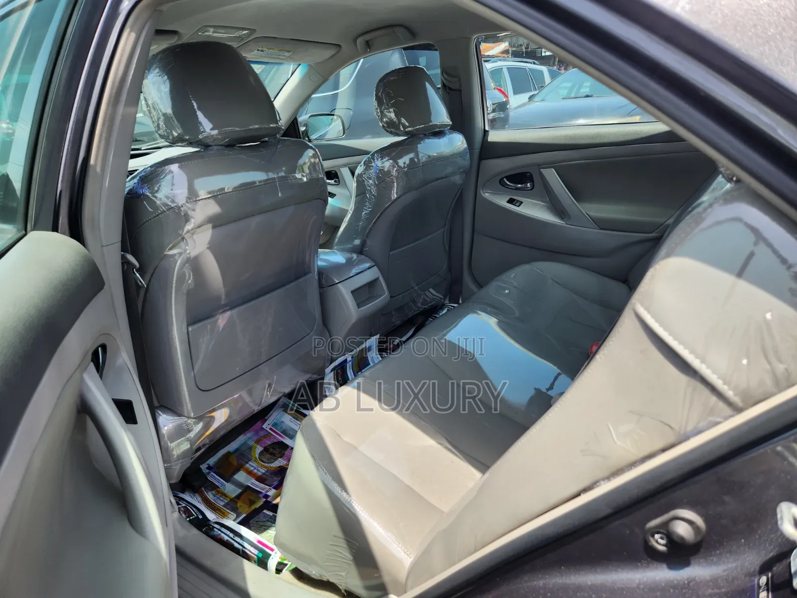 Toyota Camry LE 4dr Sedan (2.5L 4cyl 6AM) 2010 Gray