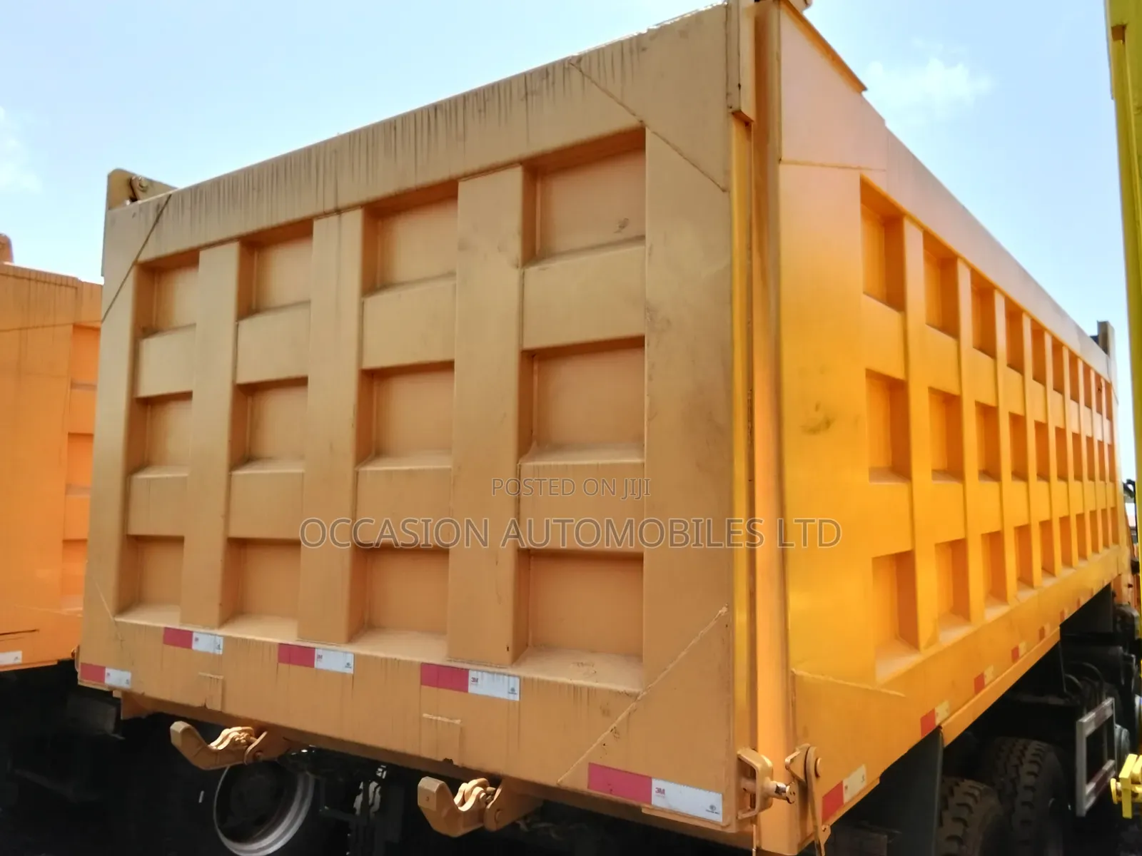Howo Dump Truck 2022 Orange