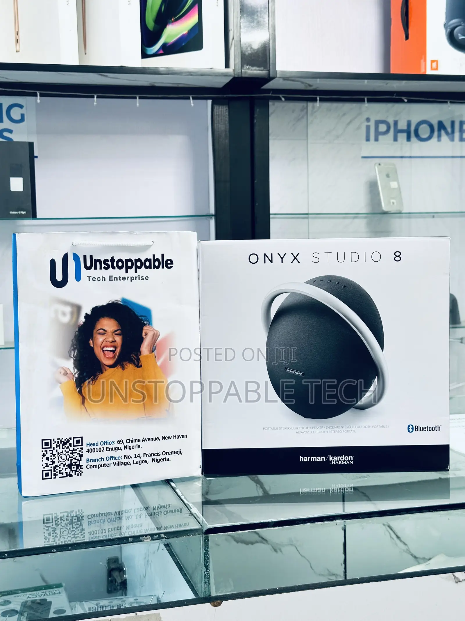 Onyx Studio 8