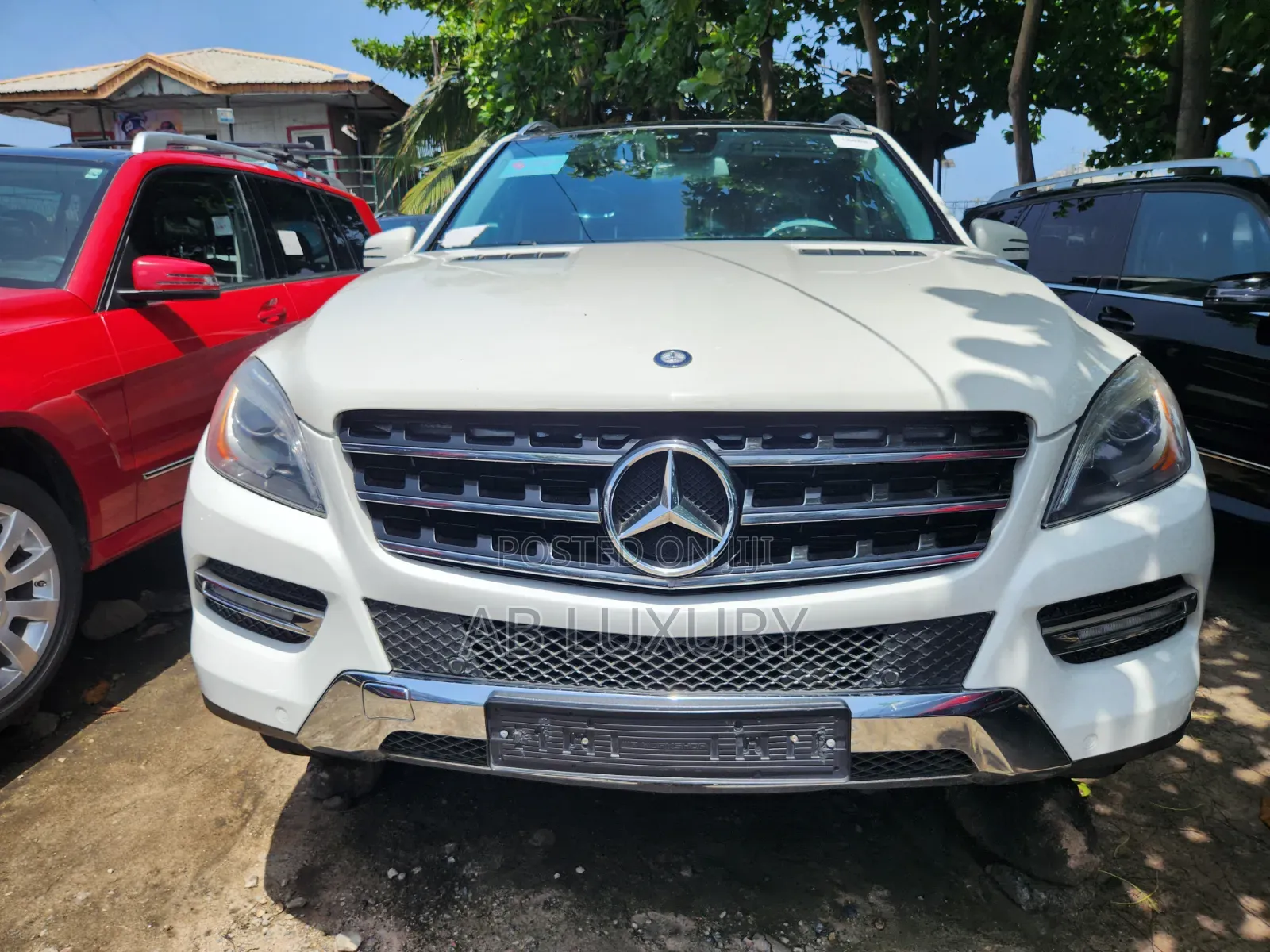 Mercedes-Benz M Class ML350 4MATIC 4dr SUV AWD (3.5L 6cyl 7A) 2014 White