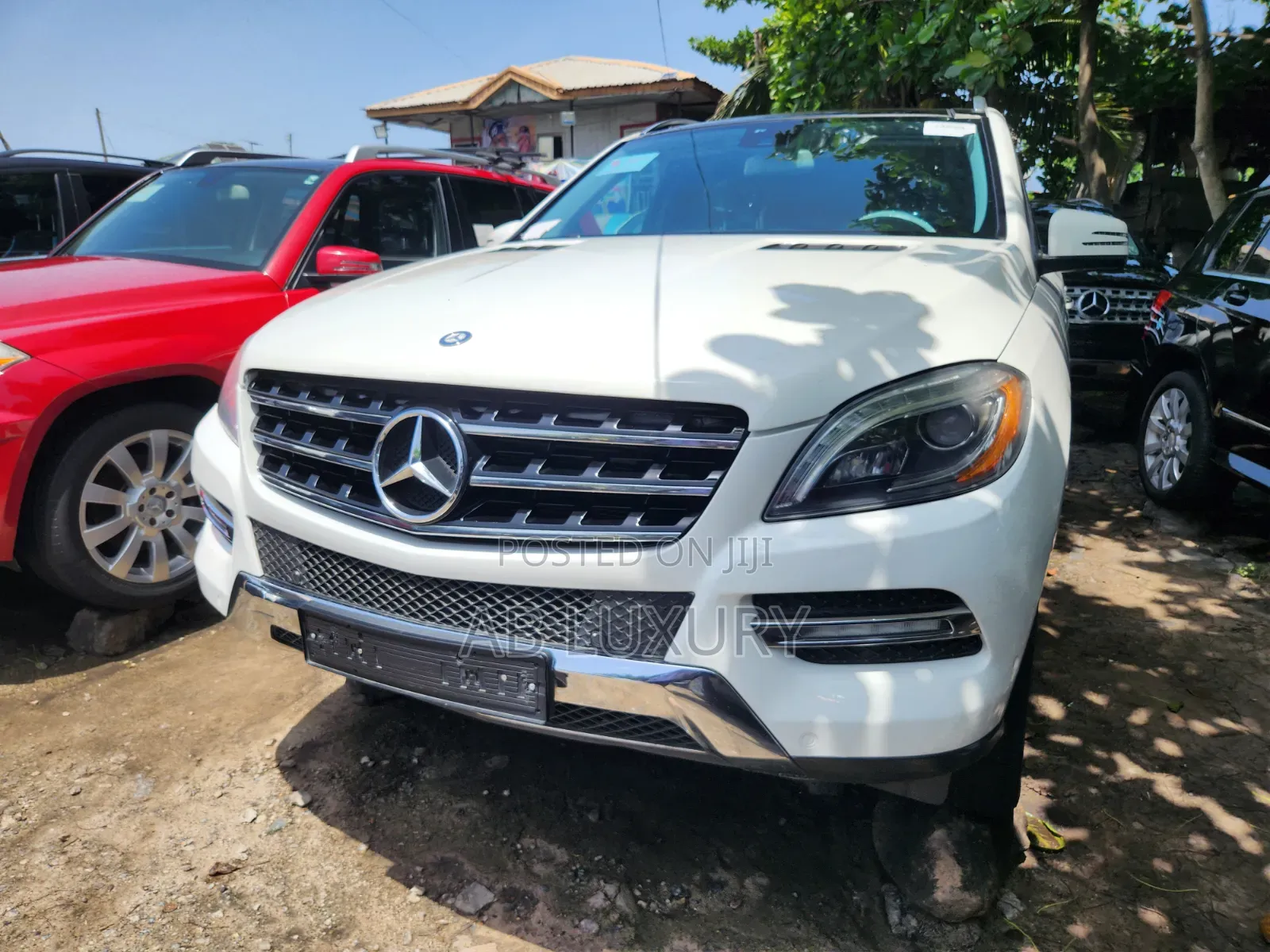 Mercedes-Benz M Class ML350 4MATIC 4dr SUV AWD (3.5L 6cyl 7A) 2014 White