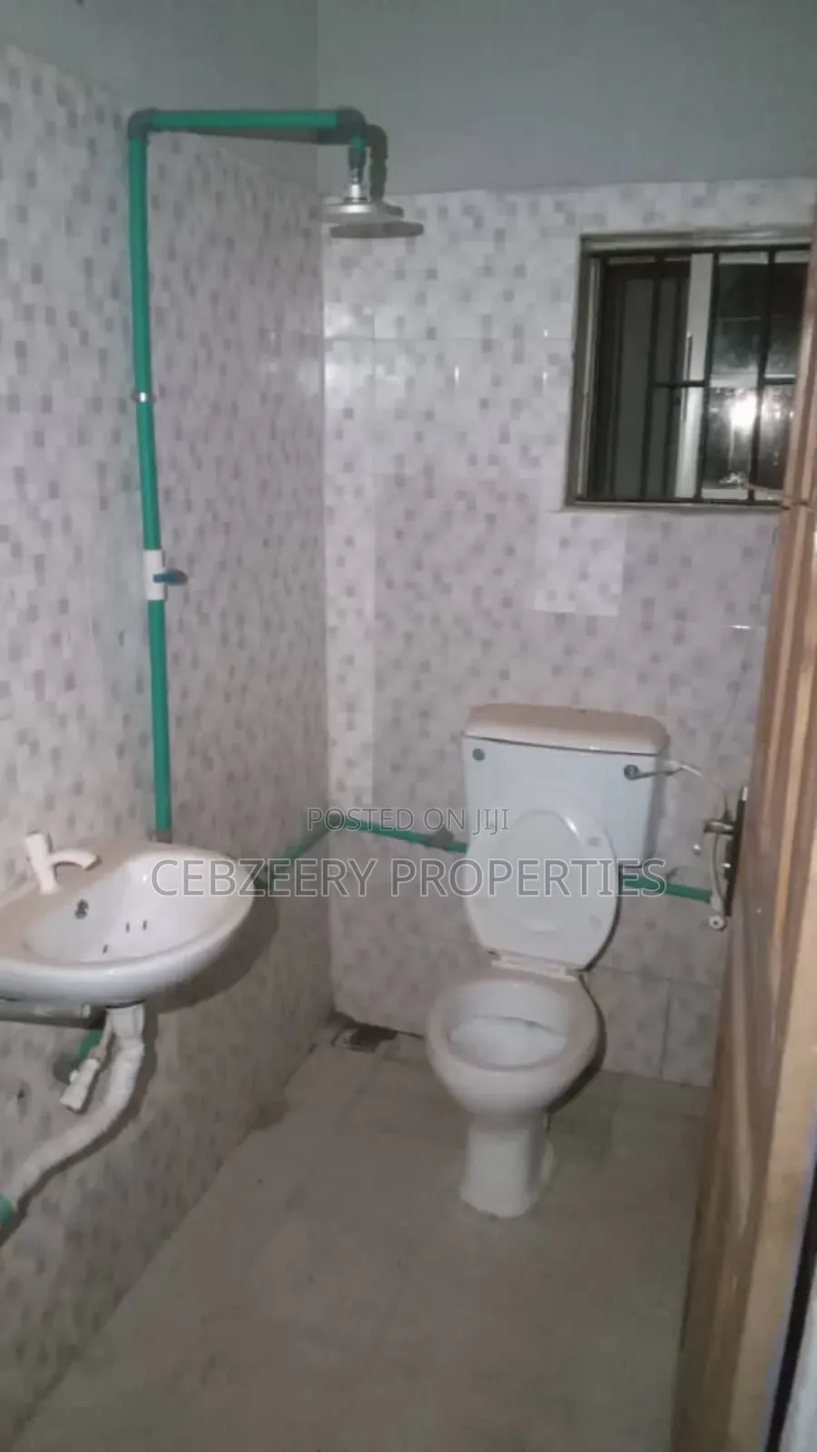 2bdrm Block of Flats in Divine Estate, Akute Ajuwon for rent