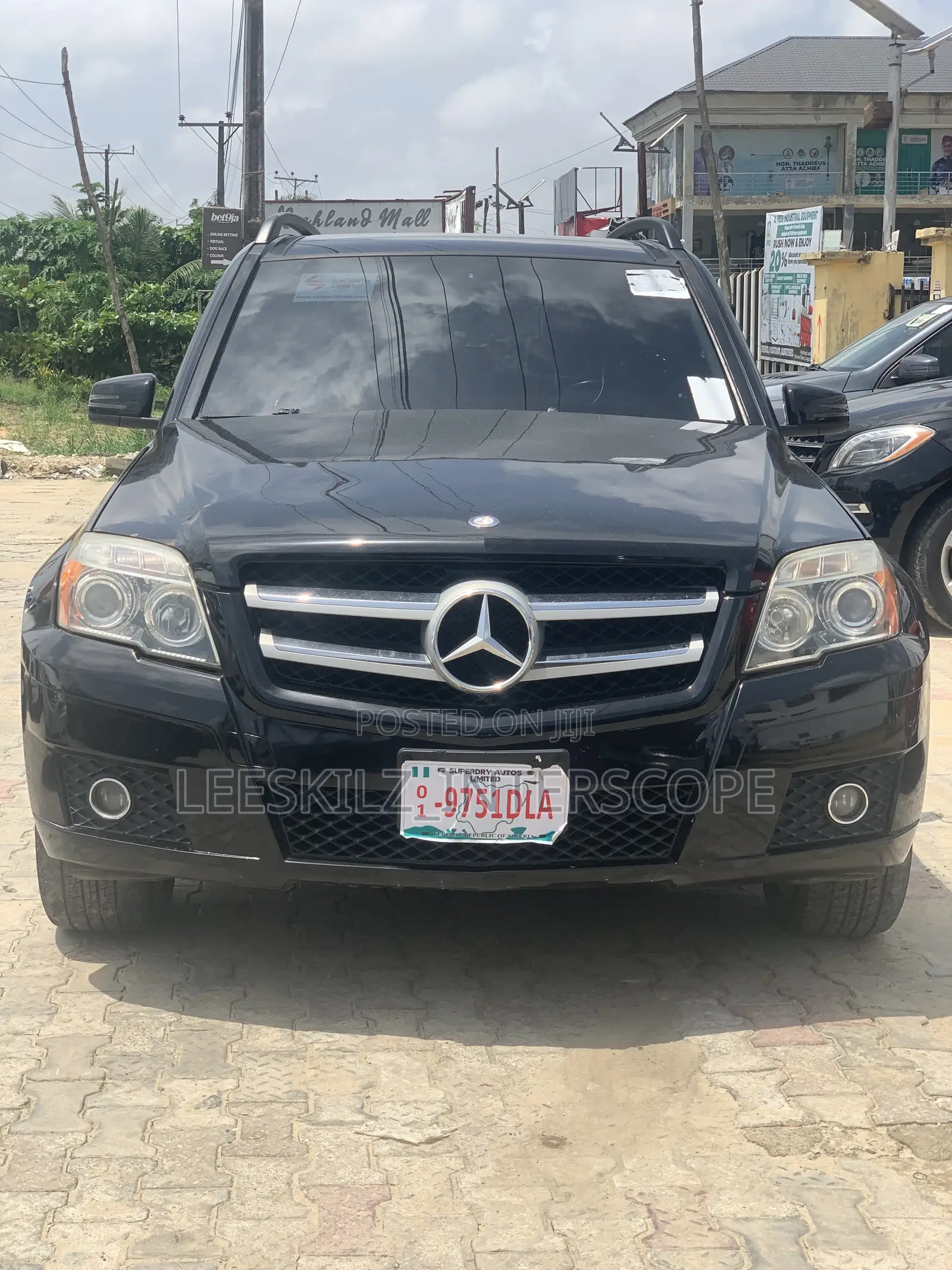 Mercedes-Benz GLK-Class 350 2012 Black