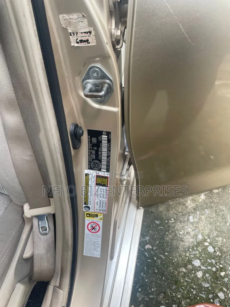 Toyota Camry 2012 Gold