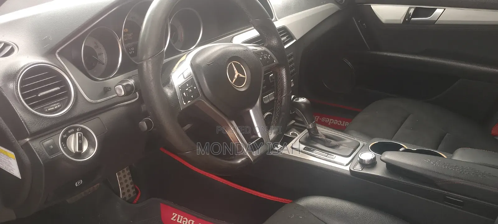 Mercedes-Benz C300 2013 Red