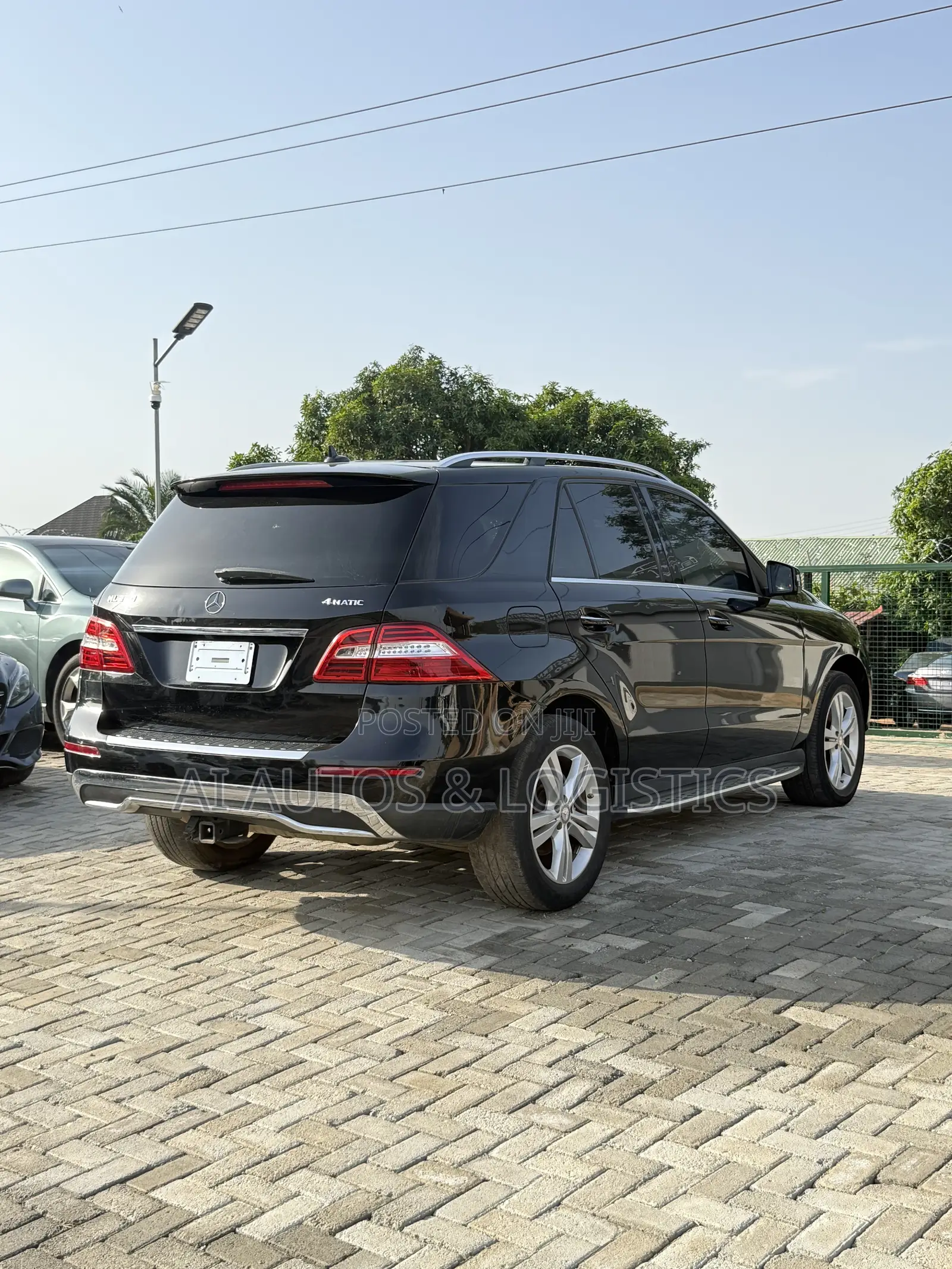 Mercedes-Benz M Class ML350 4MATIC 4dr SUV AWD (3.5L 6cyl 7A) 2014