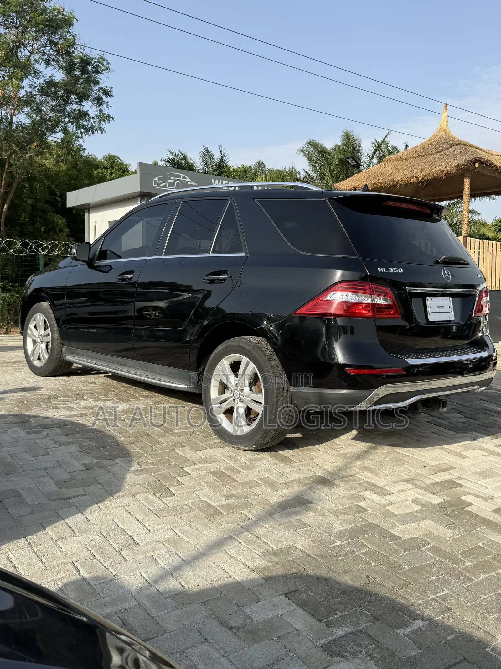 Mercedes-Benz M Class ML350 4MATIC 4dr SUV AWD (3.5L 6cyl 7A) 2014