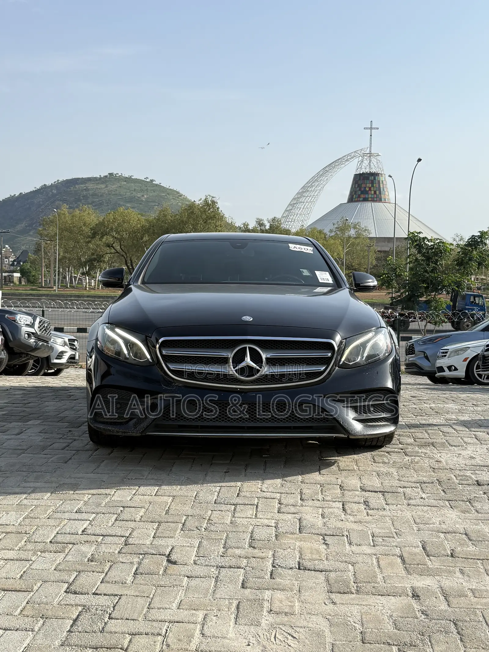 Mercedes-Benz E300 Base RWD Sedan (2.0L 4cyl 9A) 2017 Black