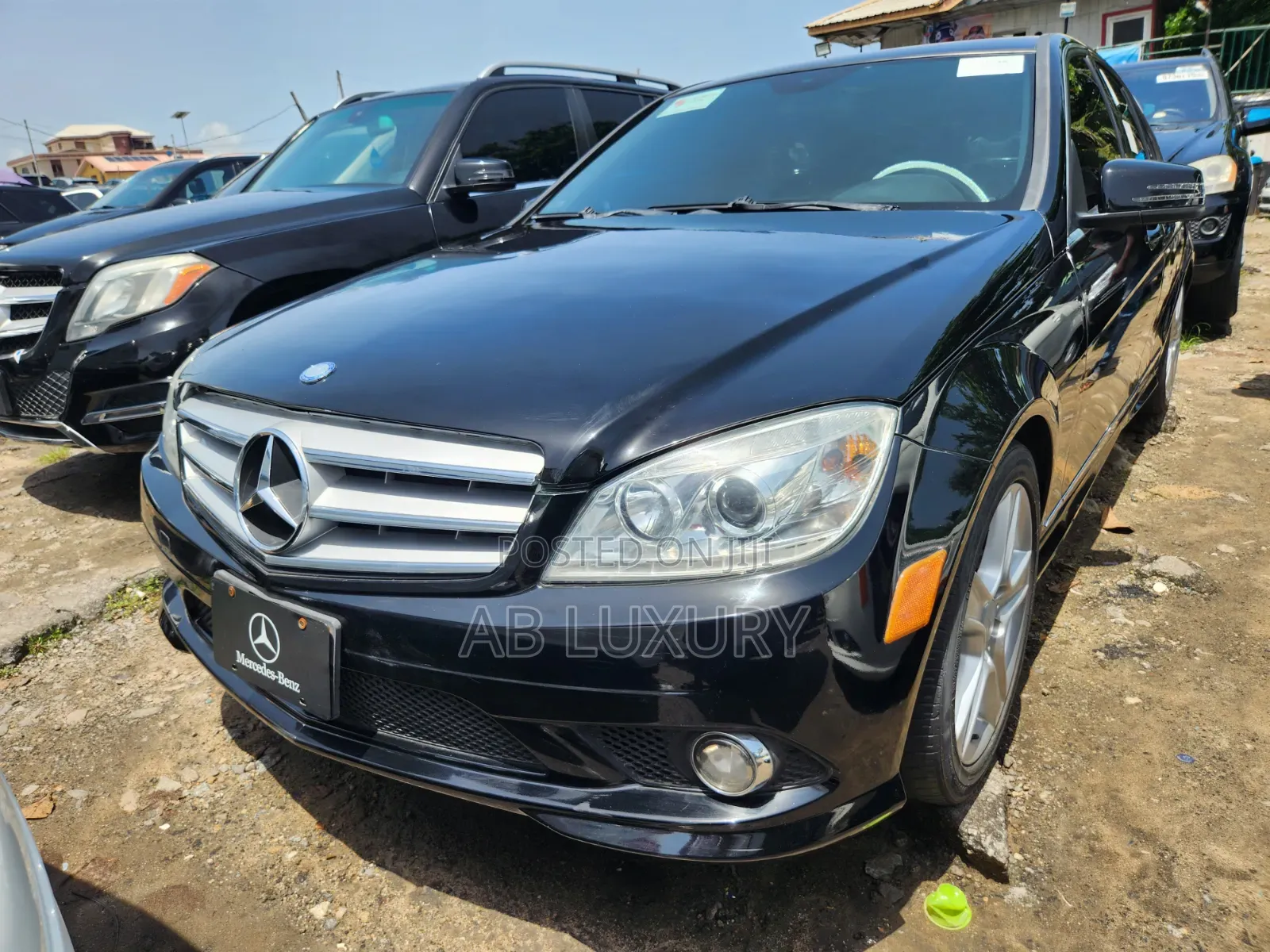 Mercedes-Benz C300 Luxury Sedan RWD (3.0L 6cyl 7A) 2011 Black