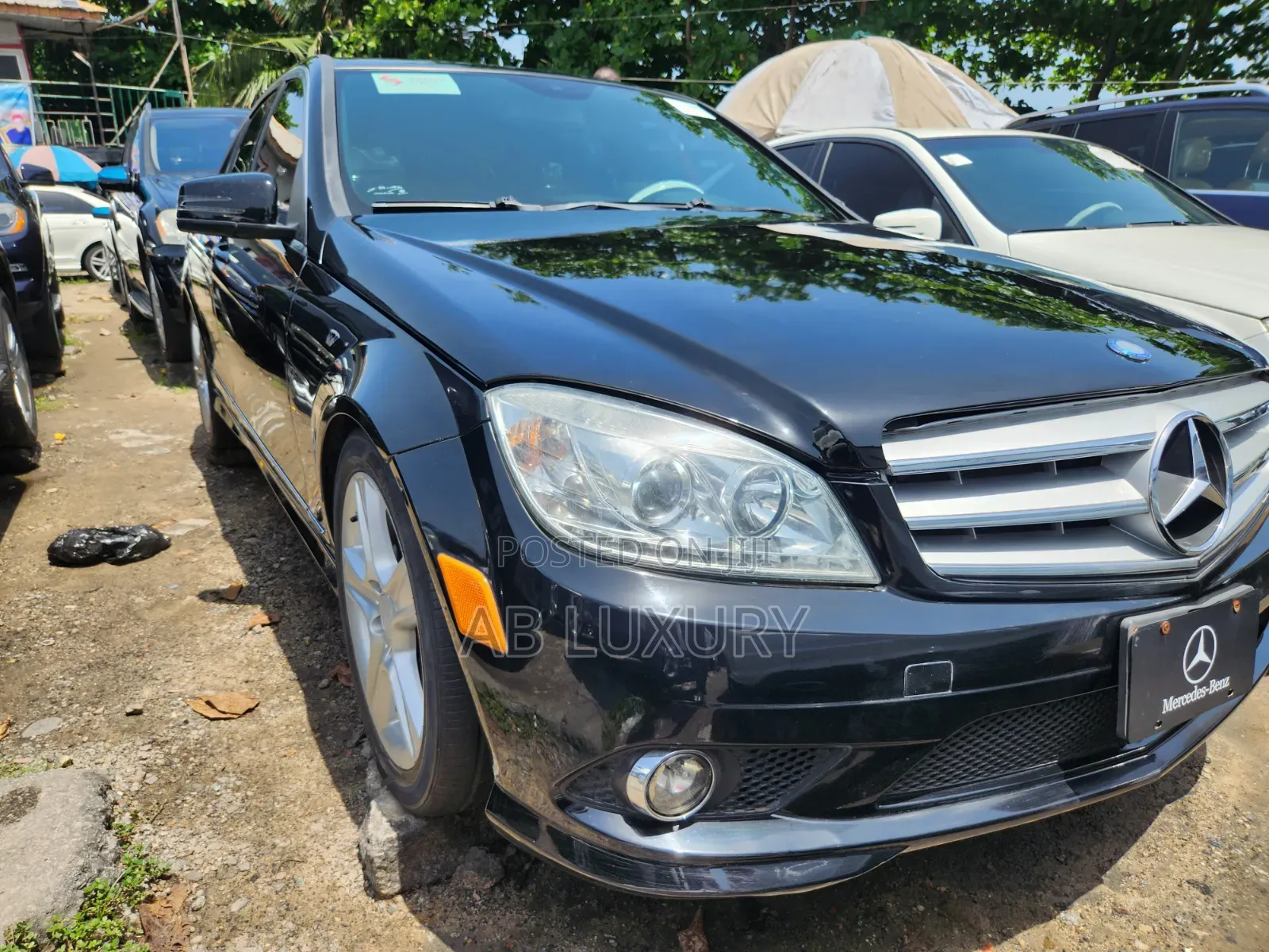 Mercedes-Benz C300 Luxury Sedan RWD (3.0L 6cyl 7A) 2011 Black