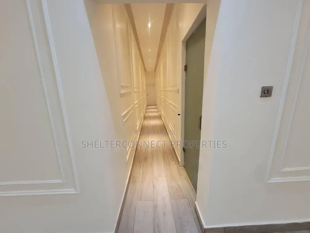 3bdrm Apartment in Ikoyi S.W for sale