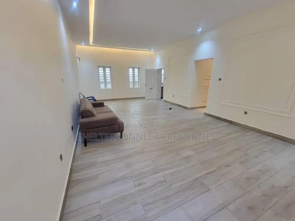 3bdrm Apartment in Ikoyi S.W for sale