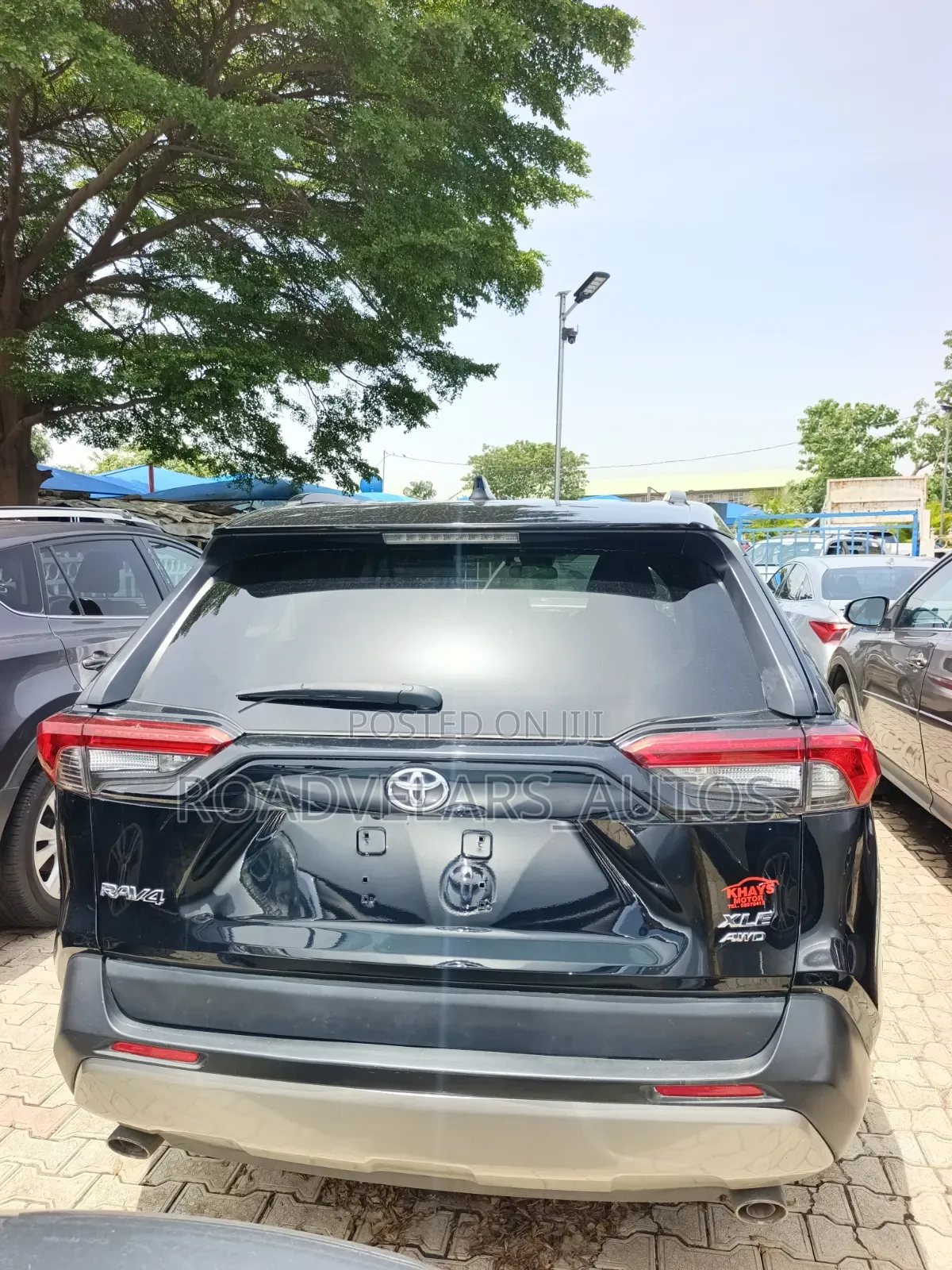 Toyota RAV4 XLE AWD 2020 Black