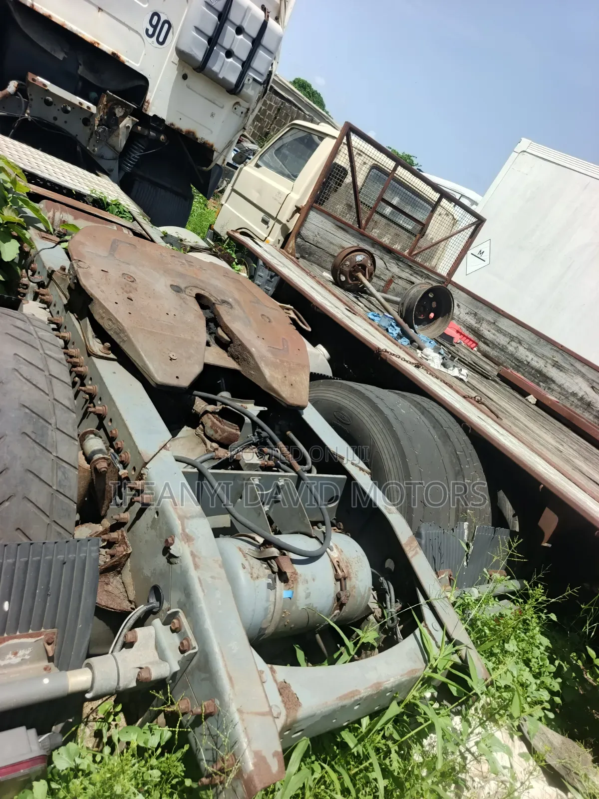 Volvo Fh12 Trailer Head Tokunbo With Custom Paper