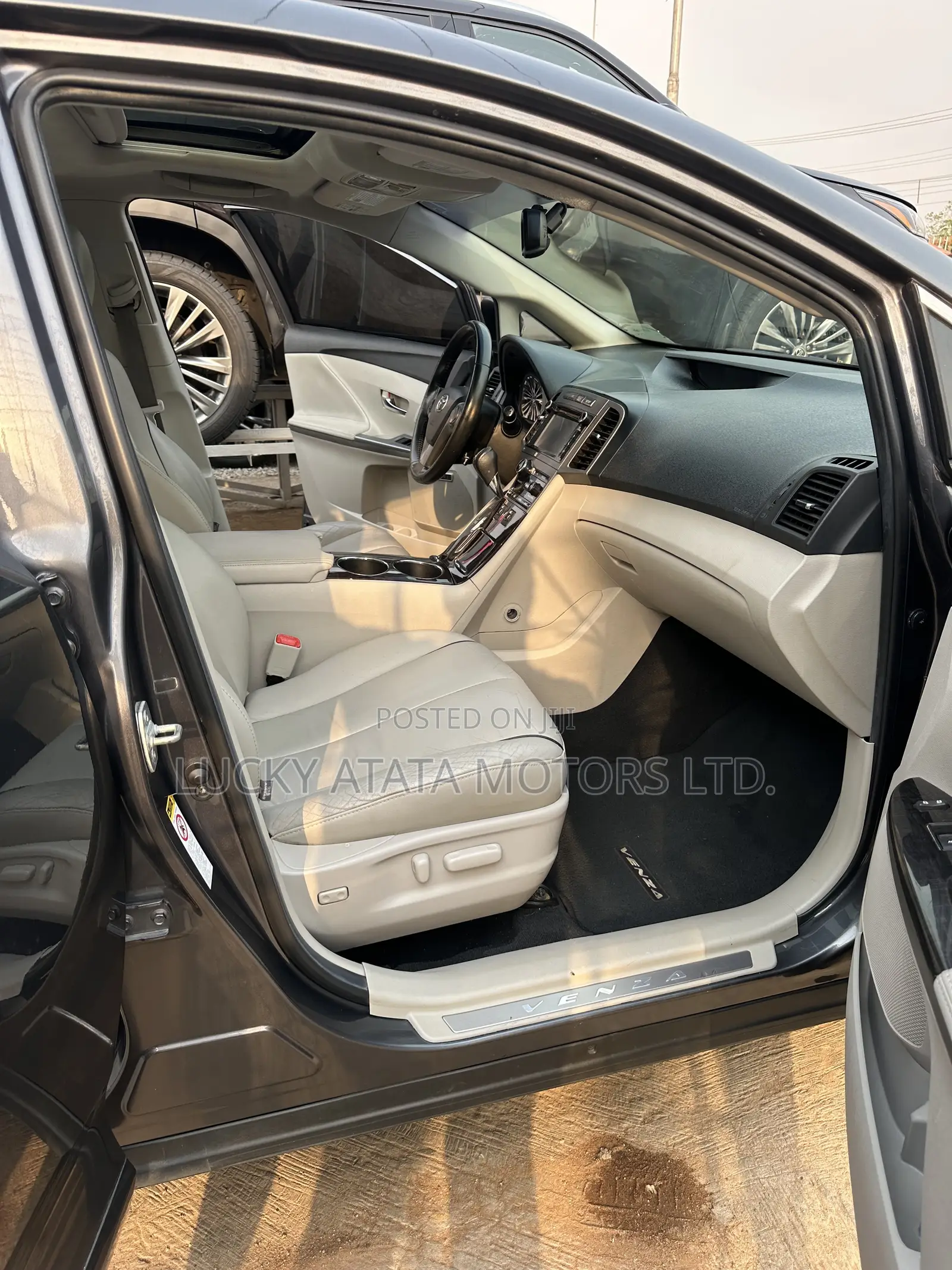 Toyota Venza 2014 Gray