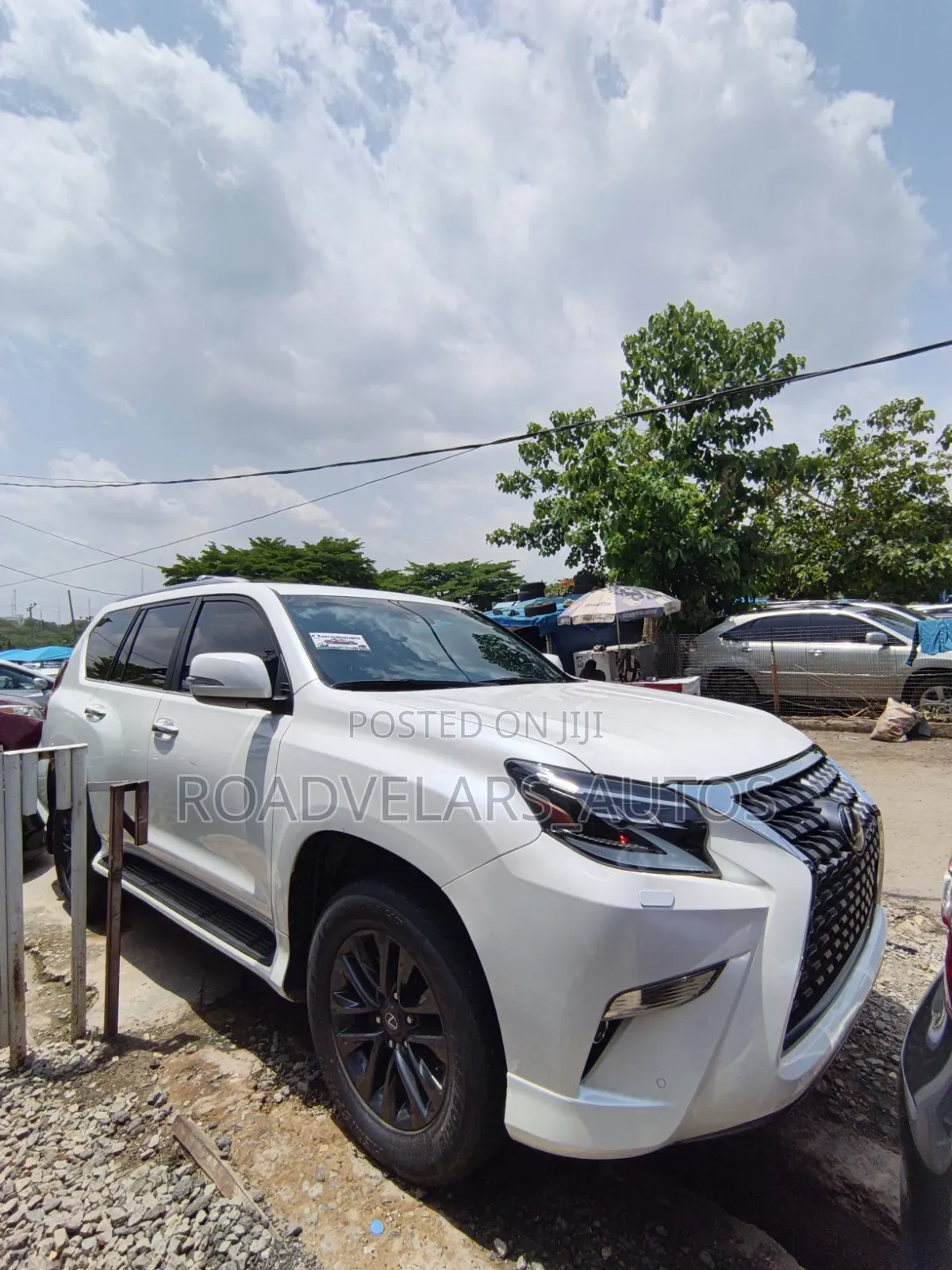 Lexus GX 460 AWD 2022 White