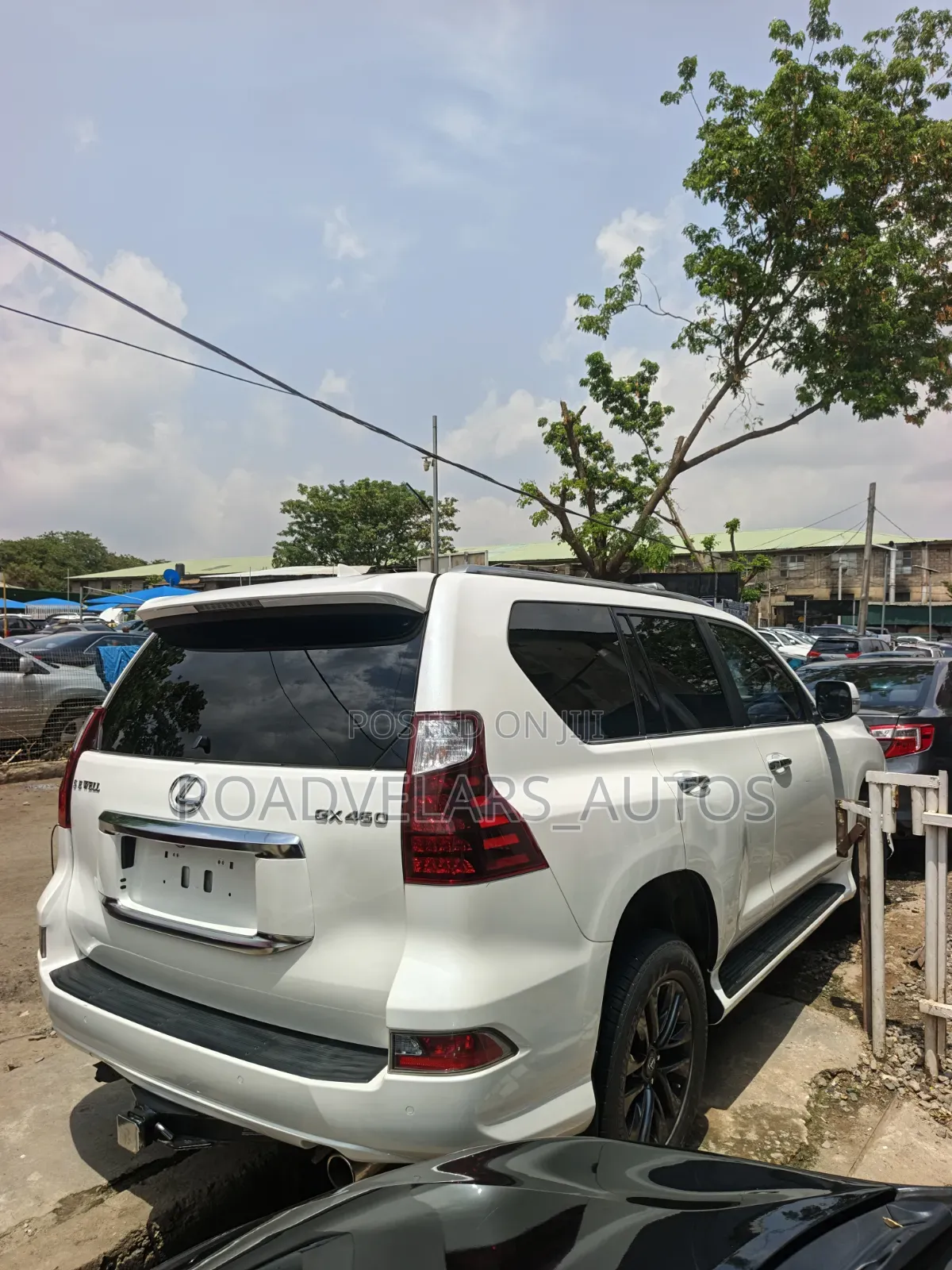 Lexus GX 460 AWD 2022 White