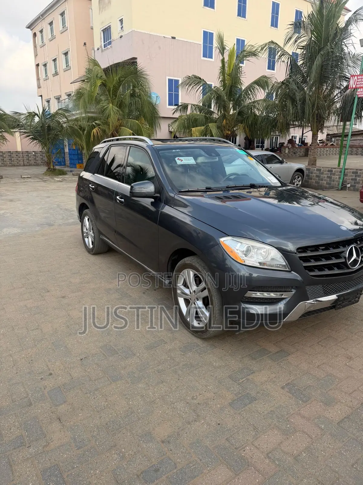 Mercedes-Benz M Class ML350 4dr SUV (3.5L 6cyl 7A) 2015 Gray