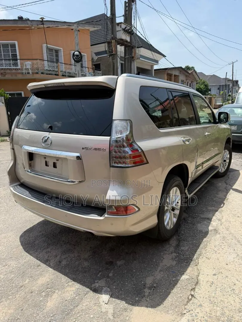 Lexus GX 460 Base 2014 Gold