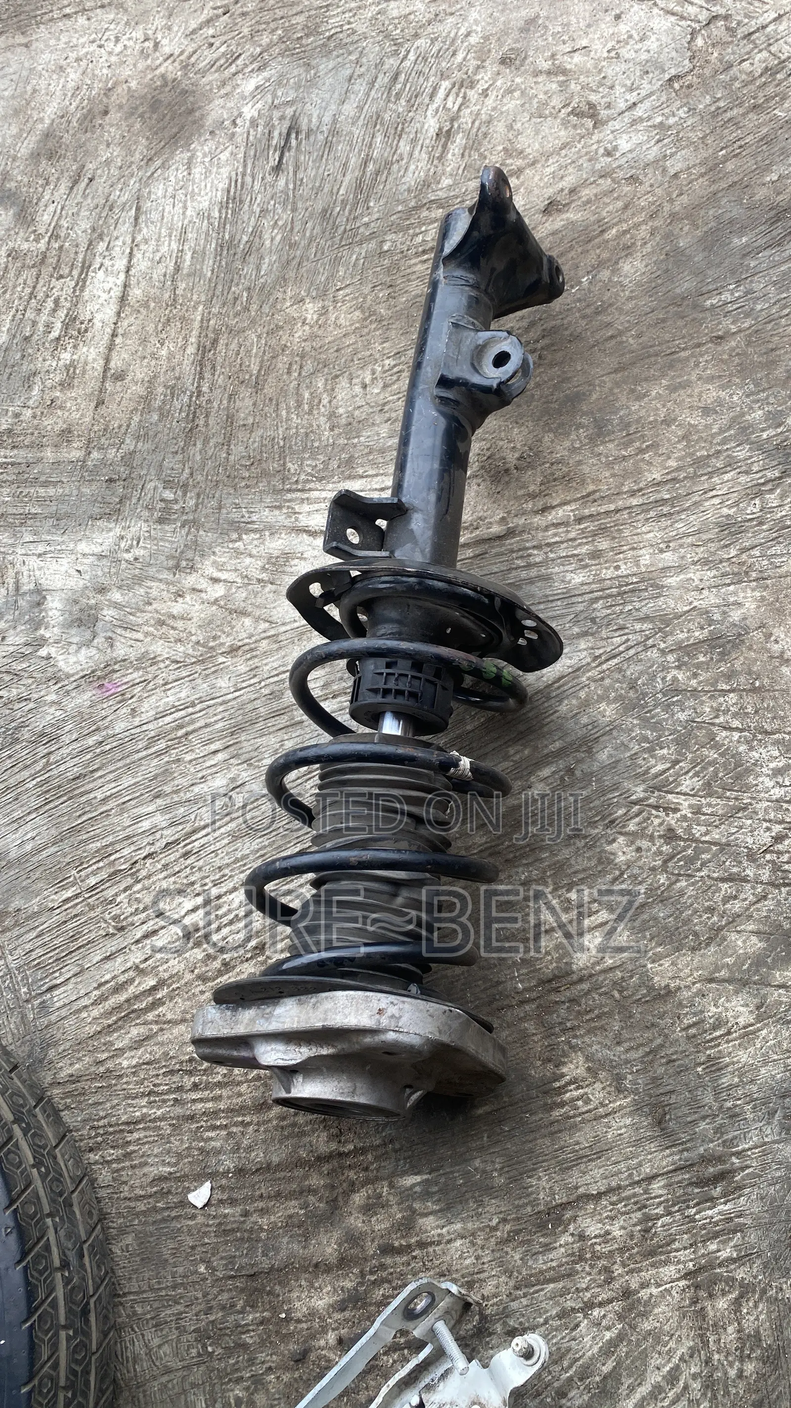 High Quality Mercedes Benz Front Shock Absorber Complete E350