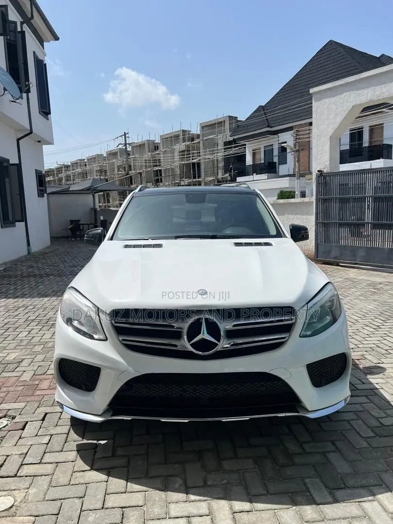 Mercedes-Benz M Class 2015 White