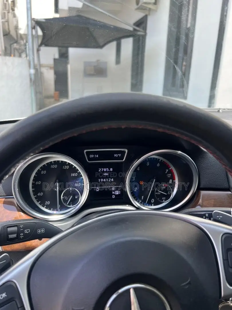 Mercedes-Benz M Class 2015 White