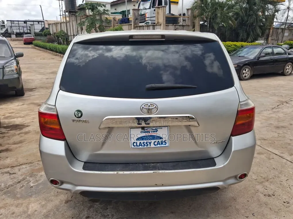 Toyota Highlander 4x4 2008 Silver