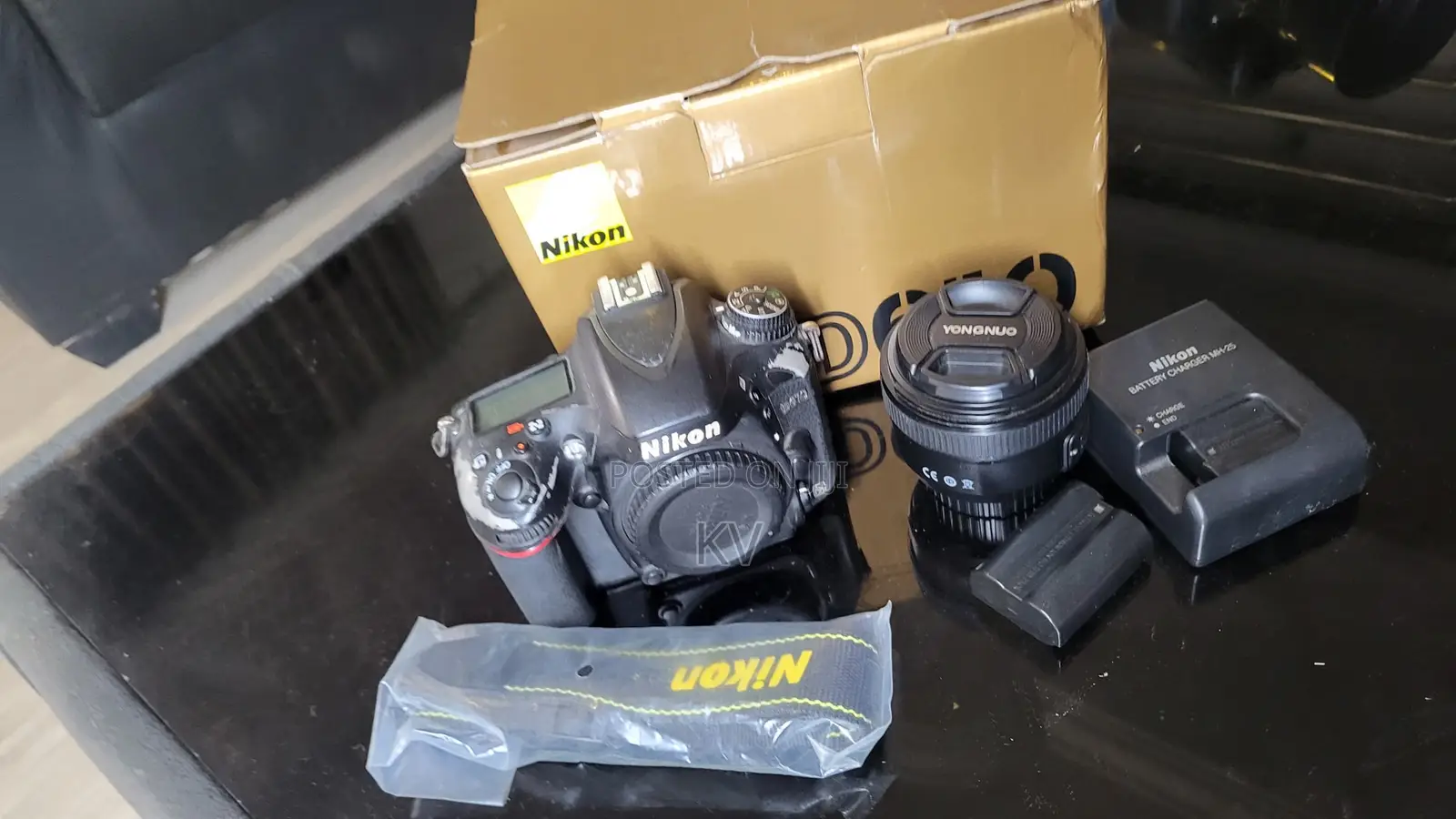 Nikon D610 + Yongnuo 50mm 1.8 Two Battery Cartoon Camera Strap