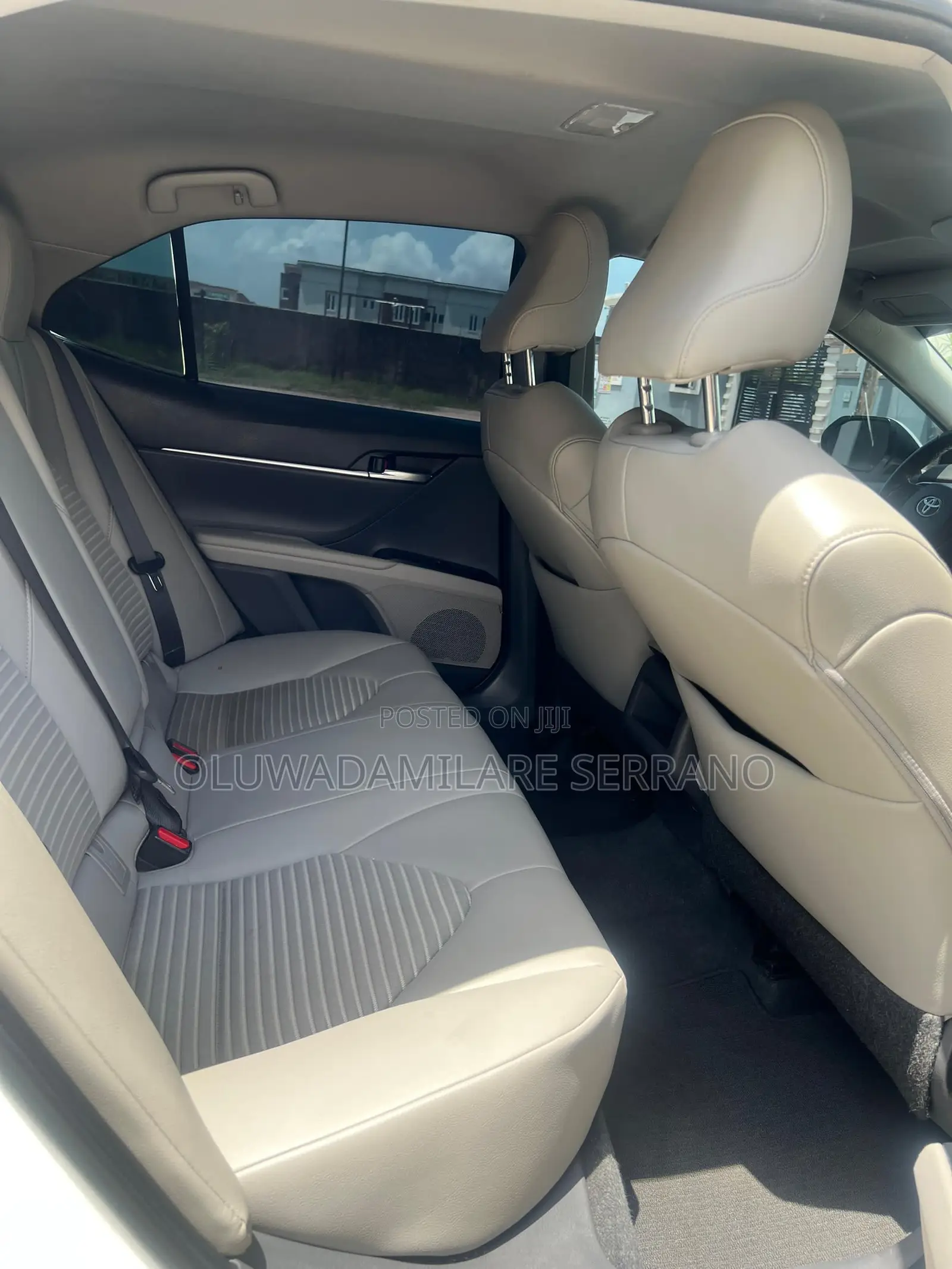Toyota Camry 2018 White